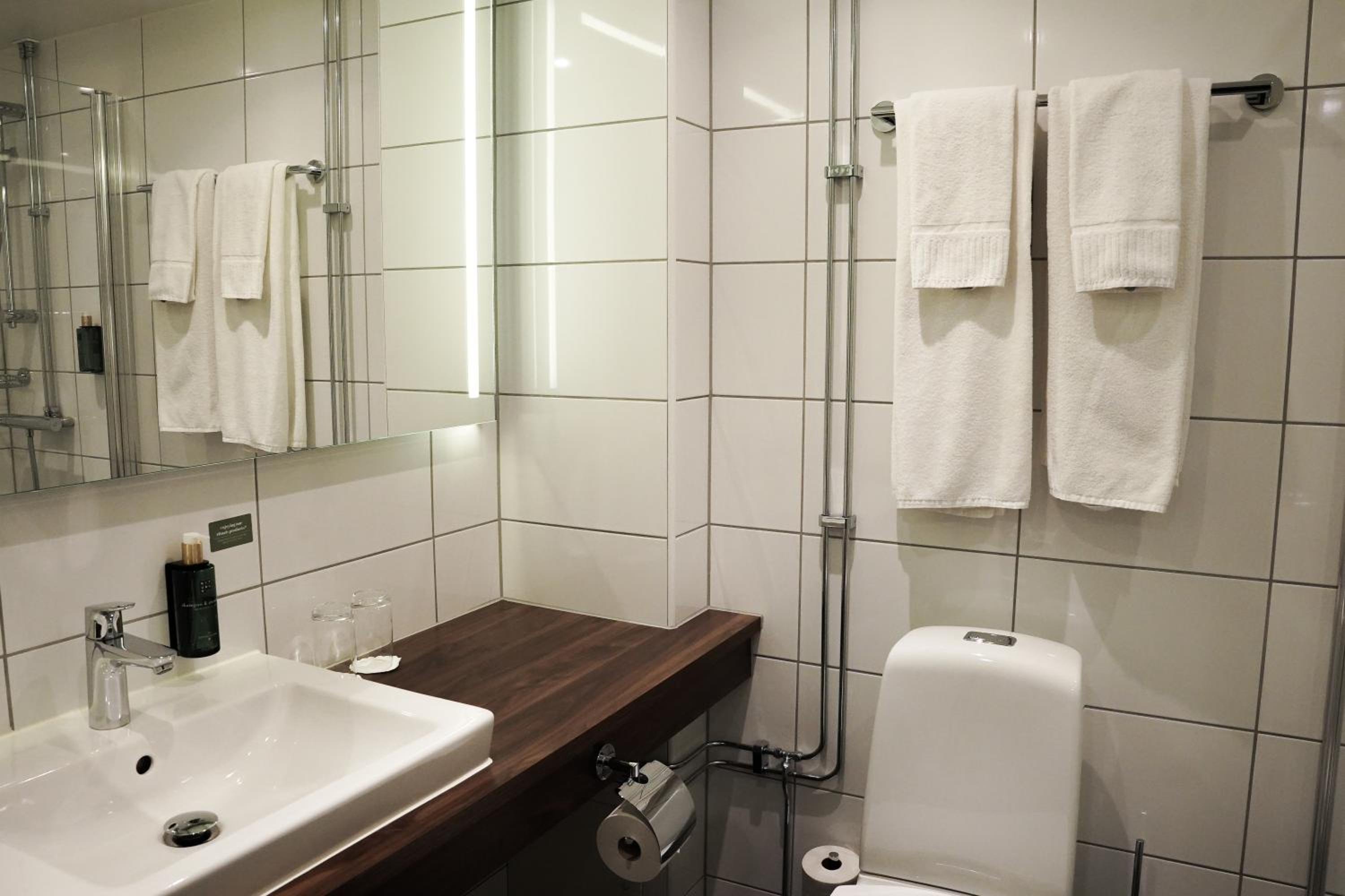 Double Room - Photo 4