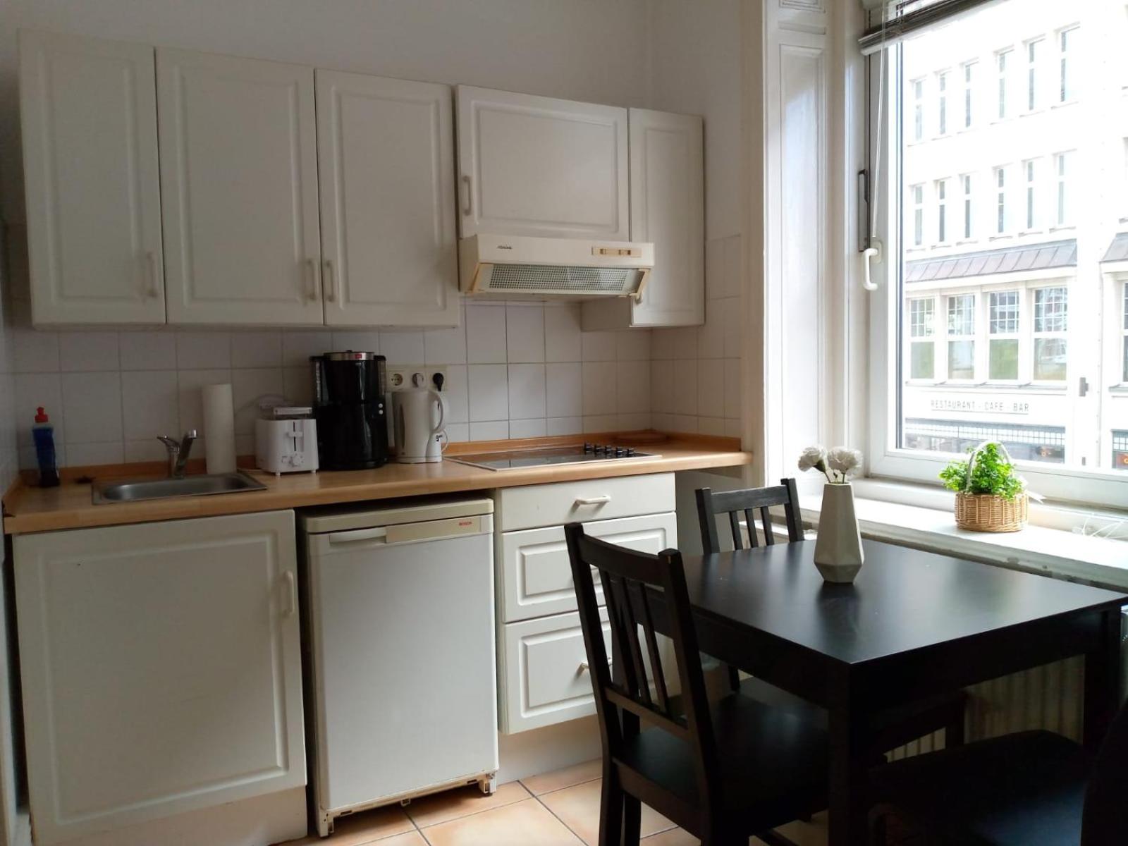 One-Bedroom Apartment - Photo 19