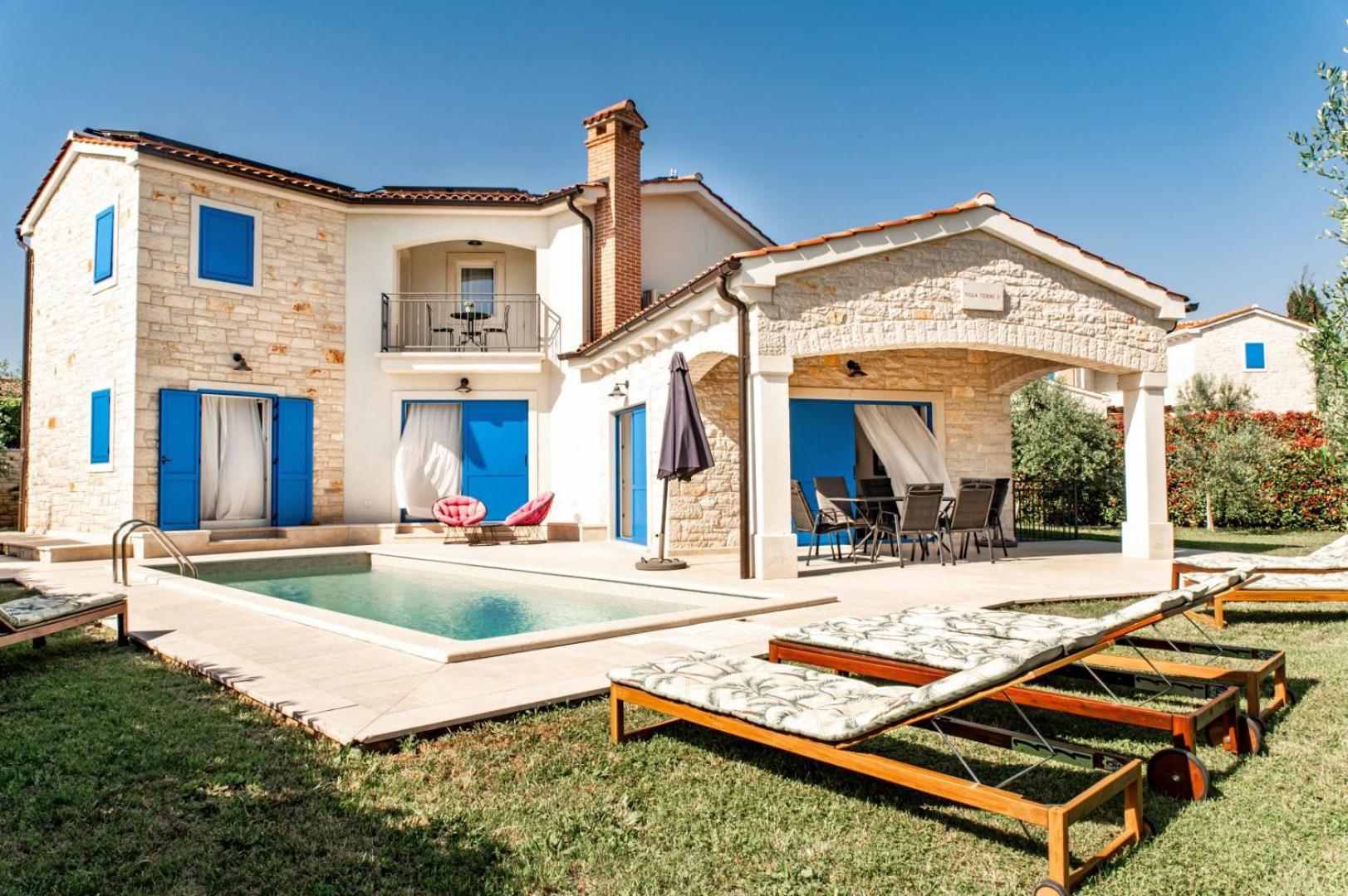 Villa with Private Pool photo 3