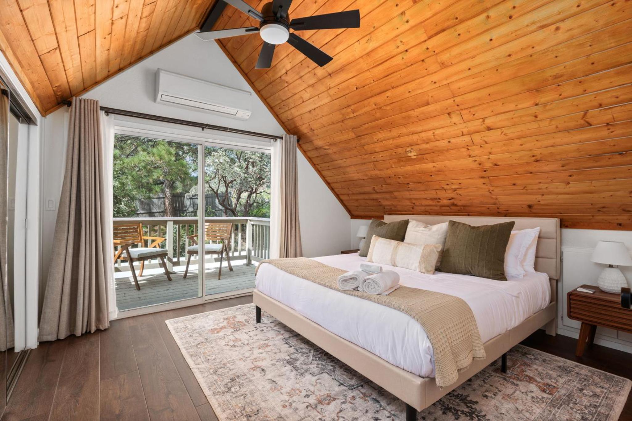 Three-Bedroom Chalet photo 1