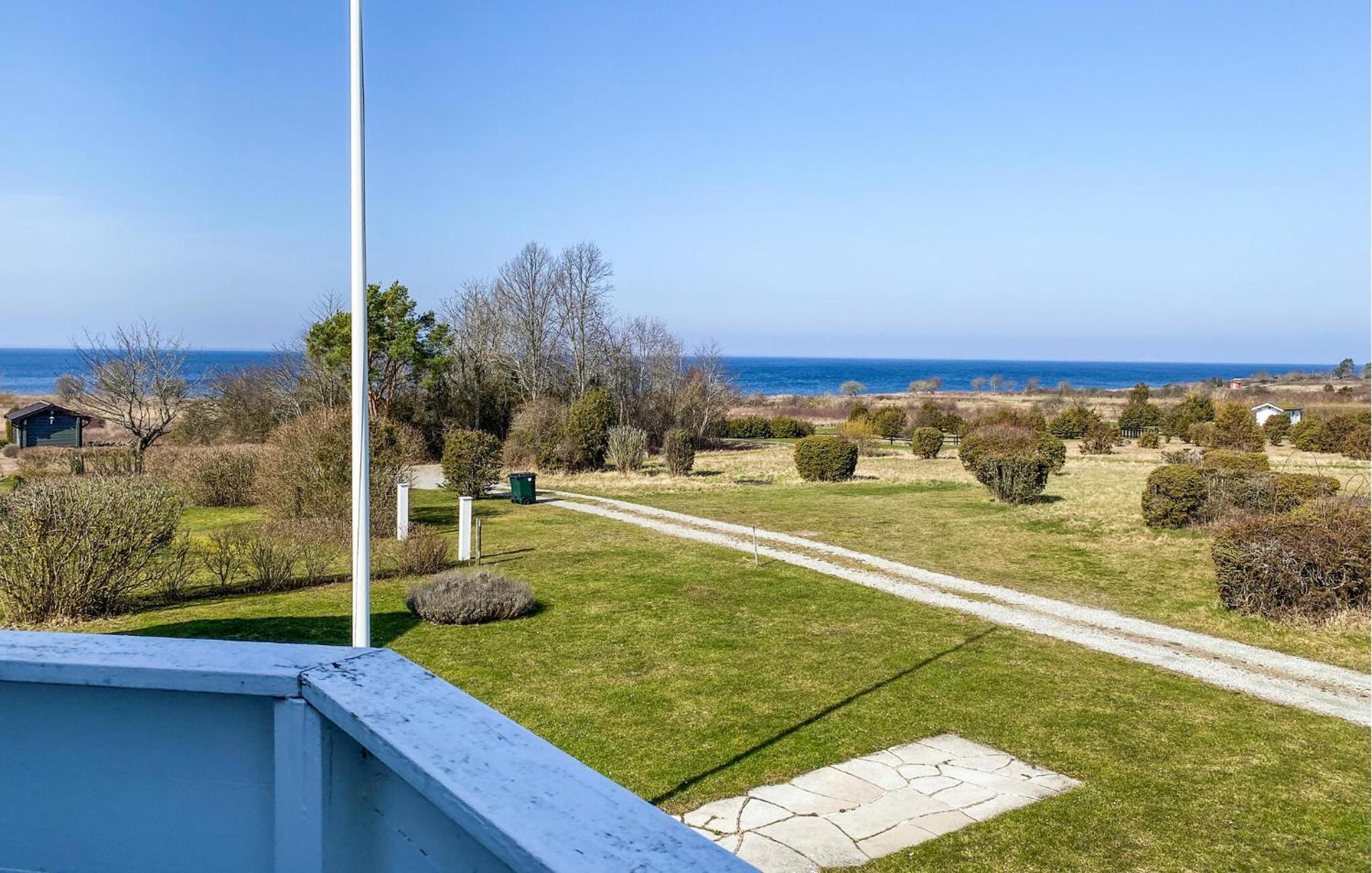 Five-Bedroom Holiday Home photo 2