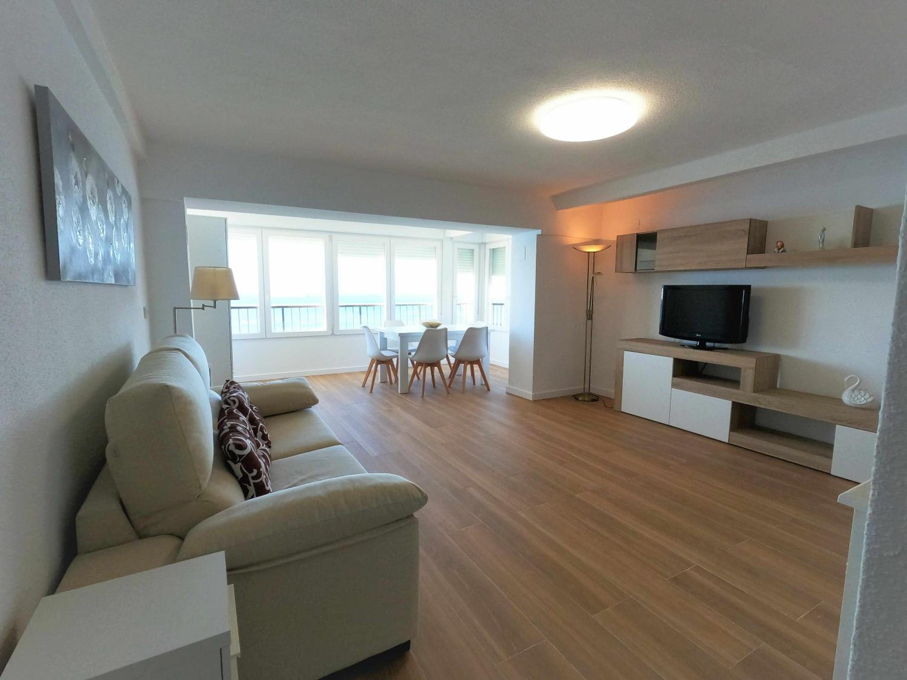Apartamento con vista al mar
