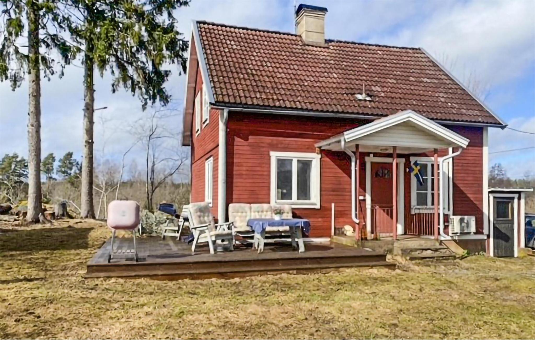 Four-Bedroom Holiday Home