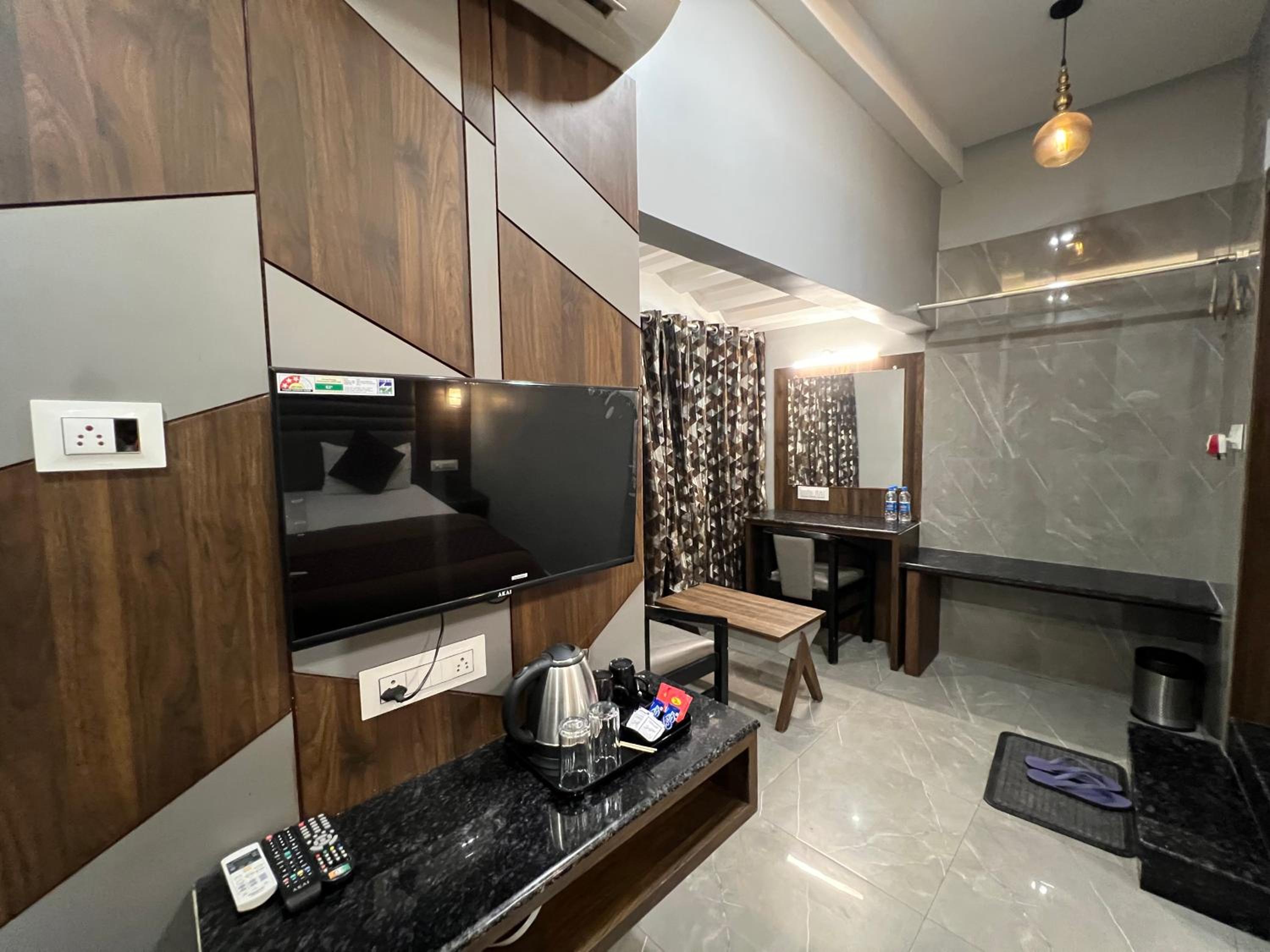 Superior Queen Room - Photo 7