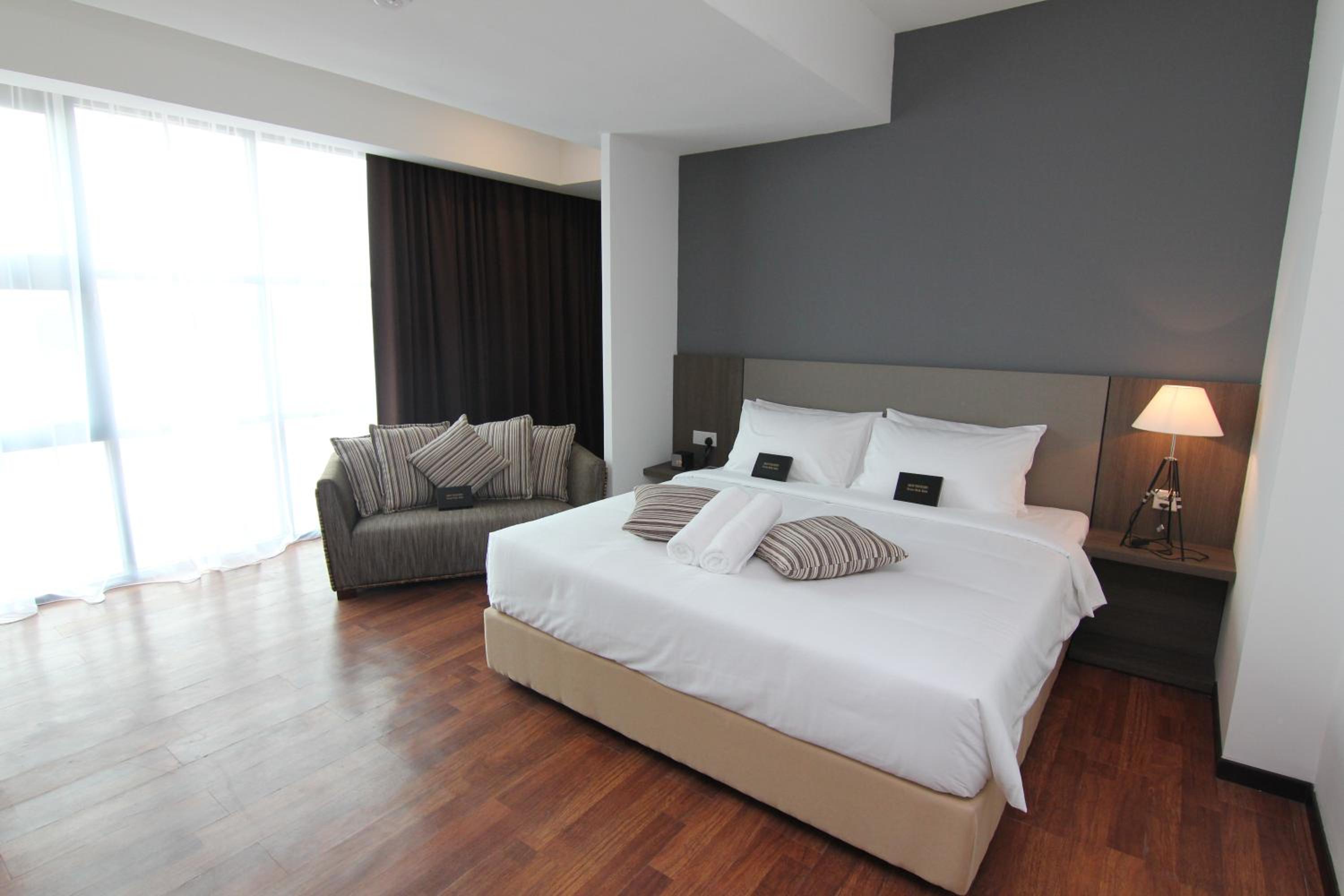 Junior Suite - Photo 33
