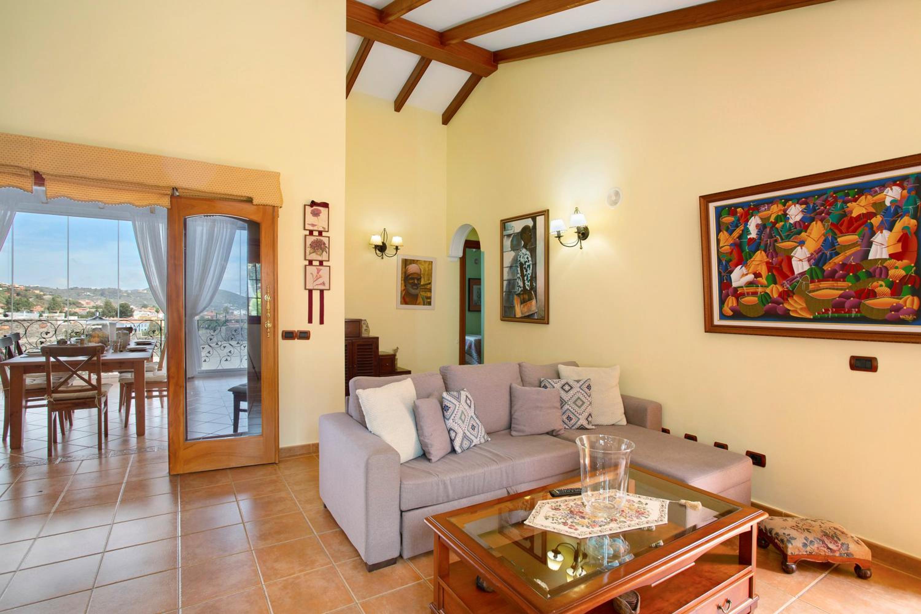 Casa de tres habitaciones
