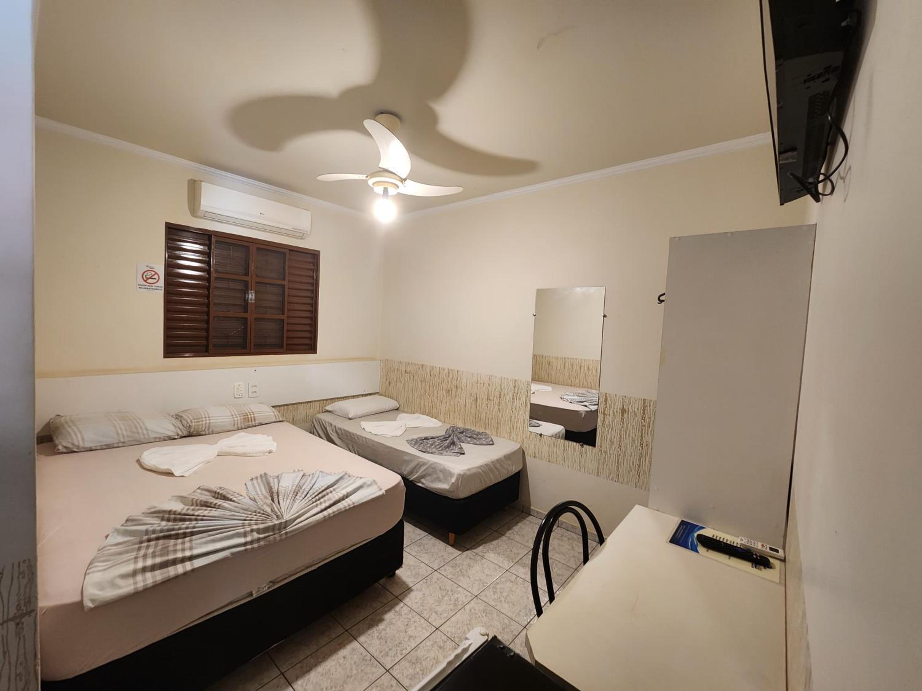 Deluxe Double Room photo 3