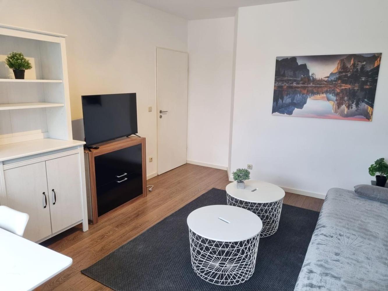 Apartment photo 3