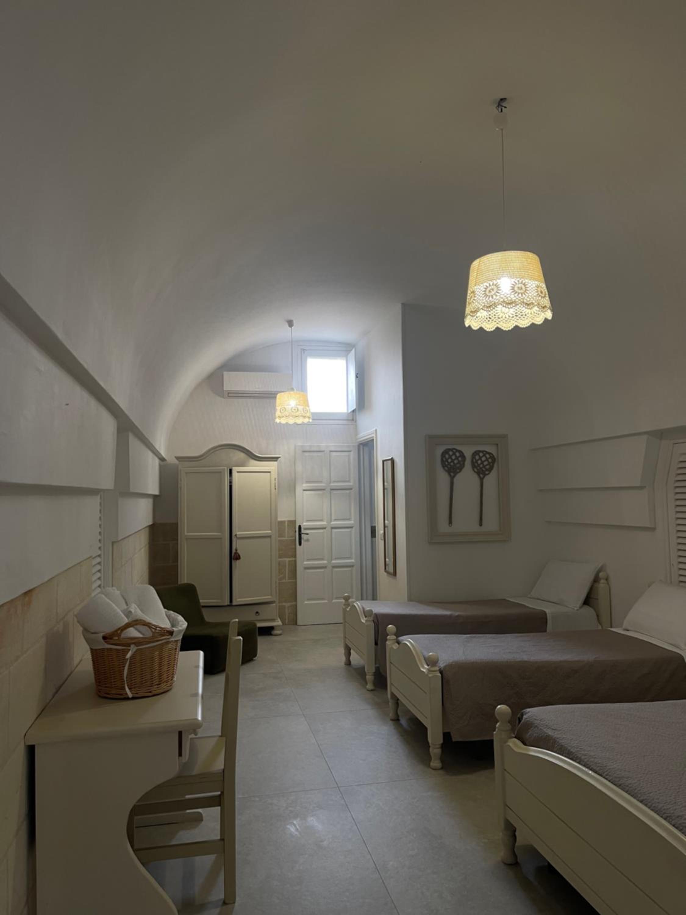 One-Bedroom Apartment (4 Adults)