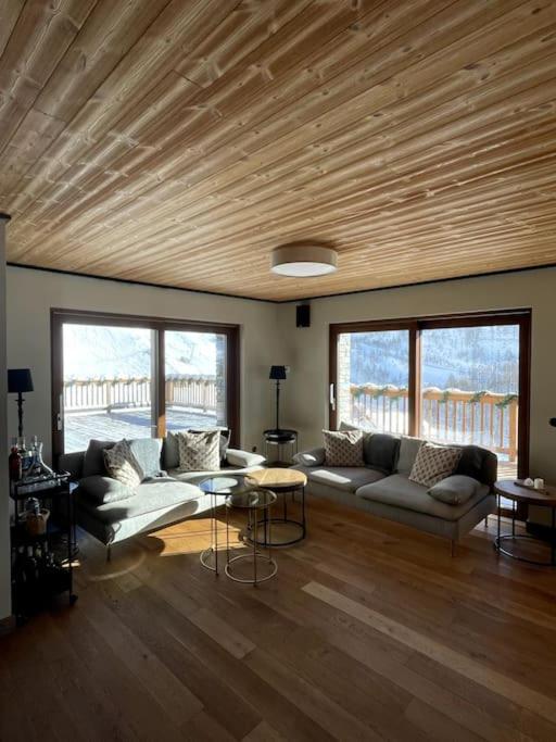 Chalet photo 1