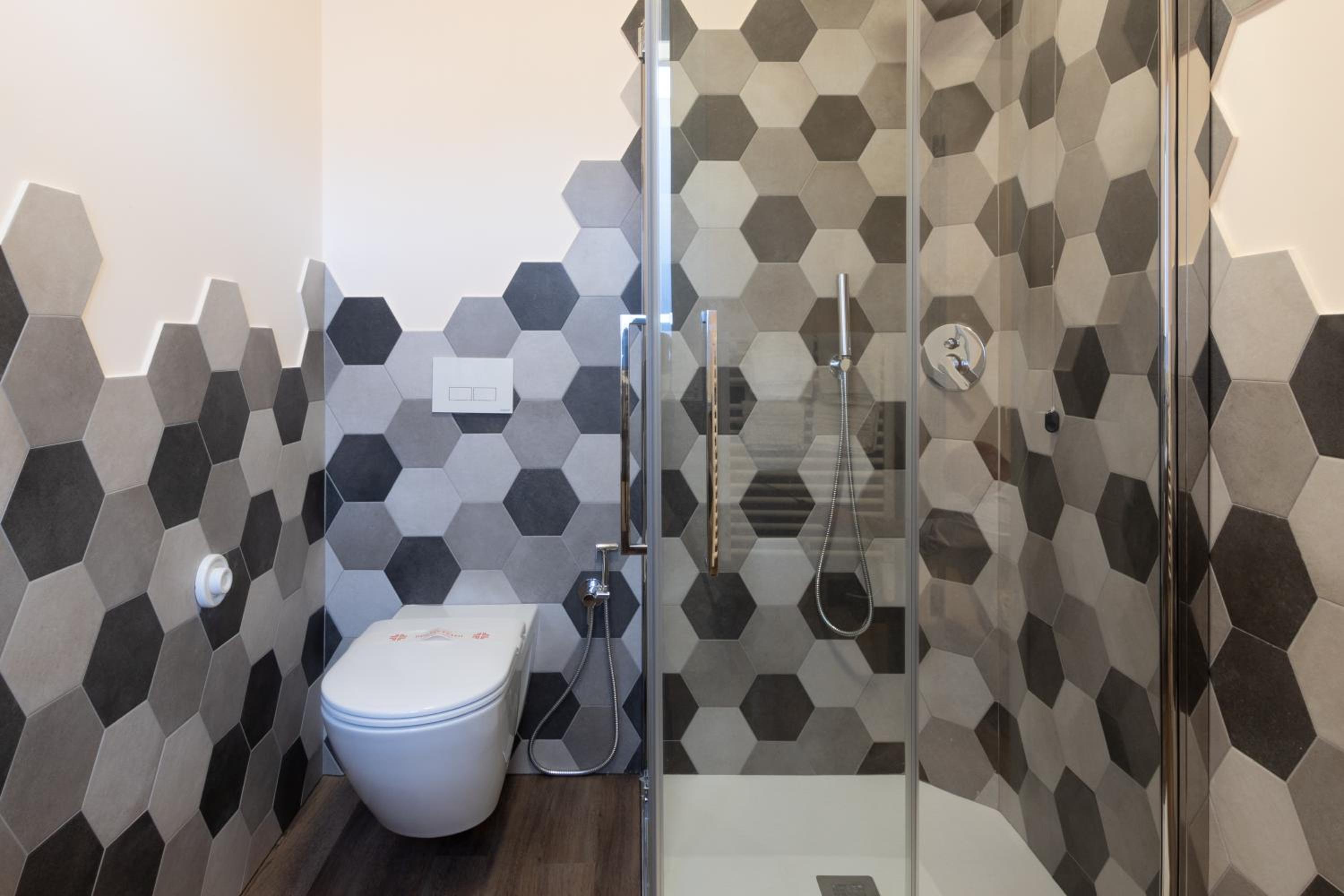 Standard Double or Twin Room - Photo 5