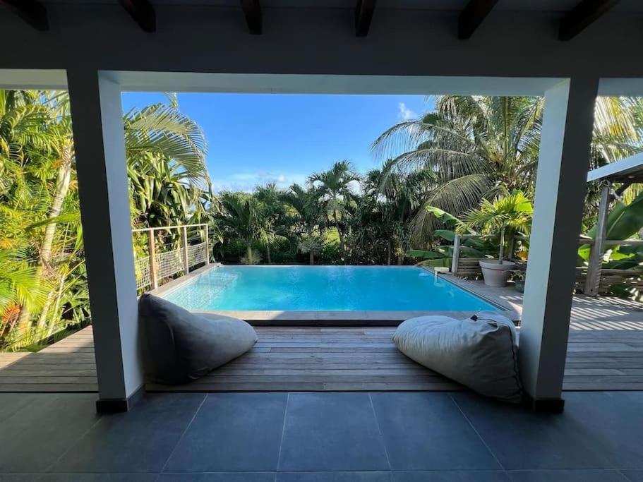 Three-Bedroom Villa photo 1