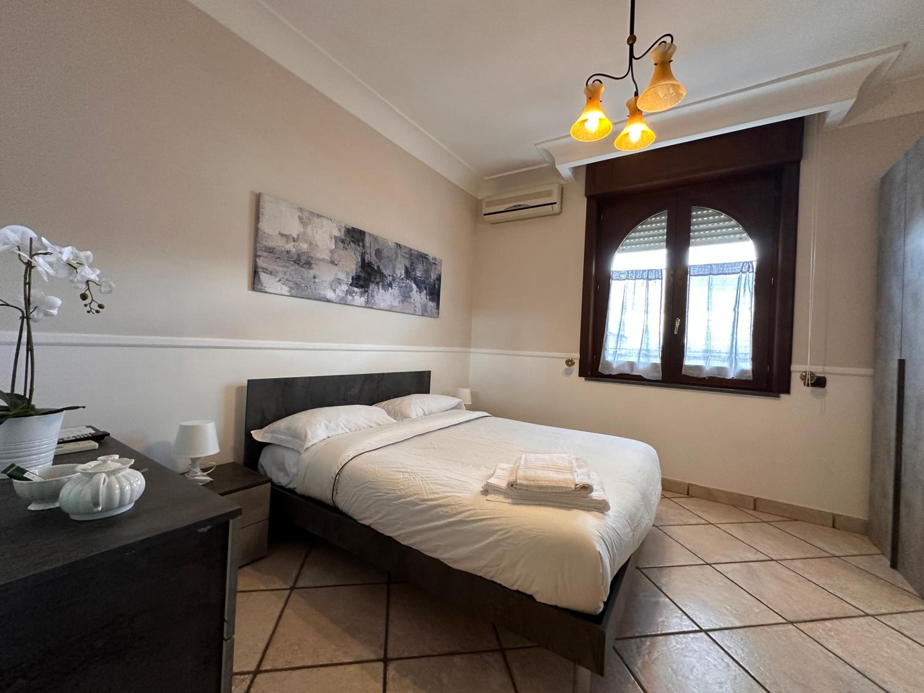Deluxe Double Room with Bath photo 1