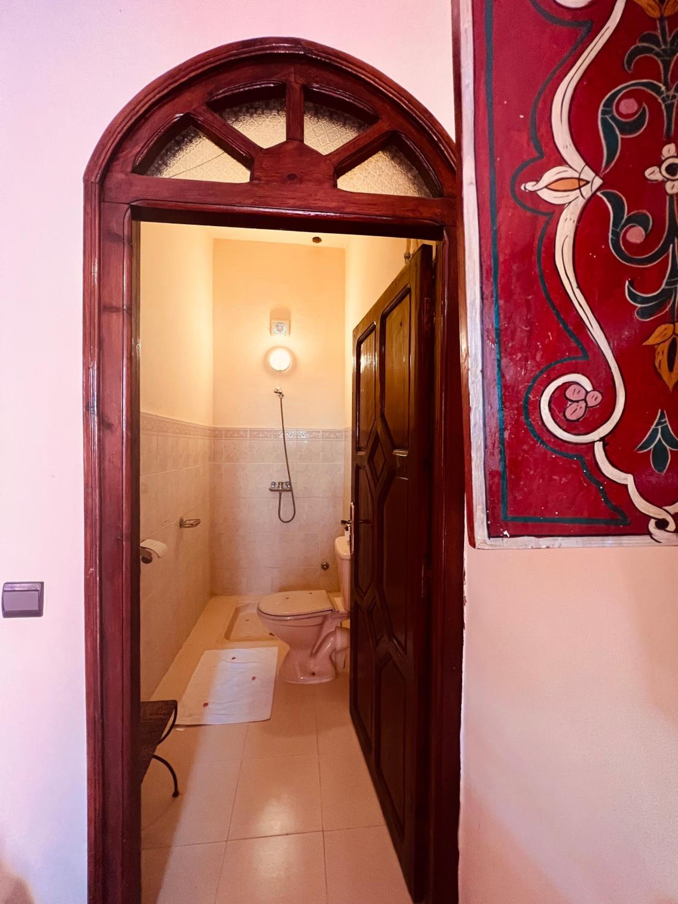 Deluxe Room - Photo 3