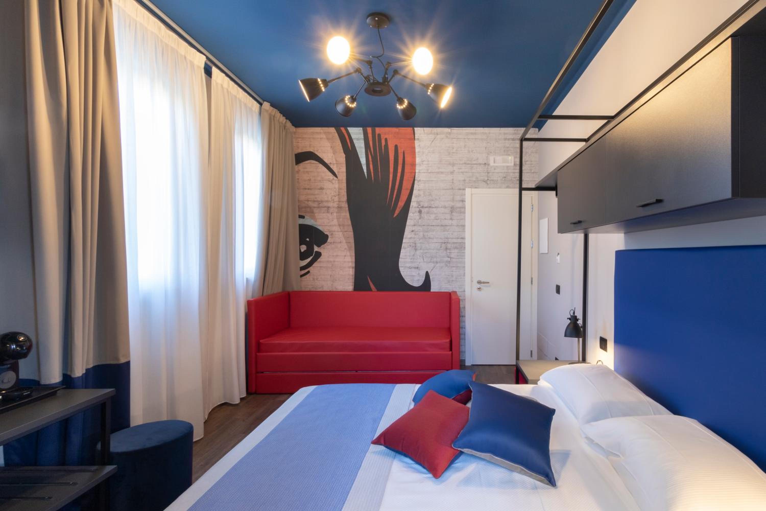 Triple Room - Photo 2