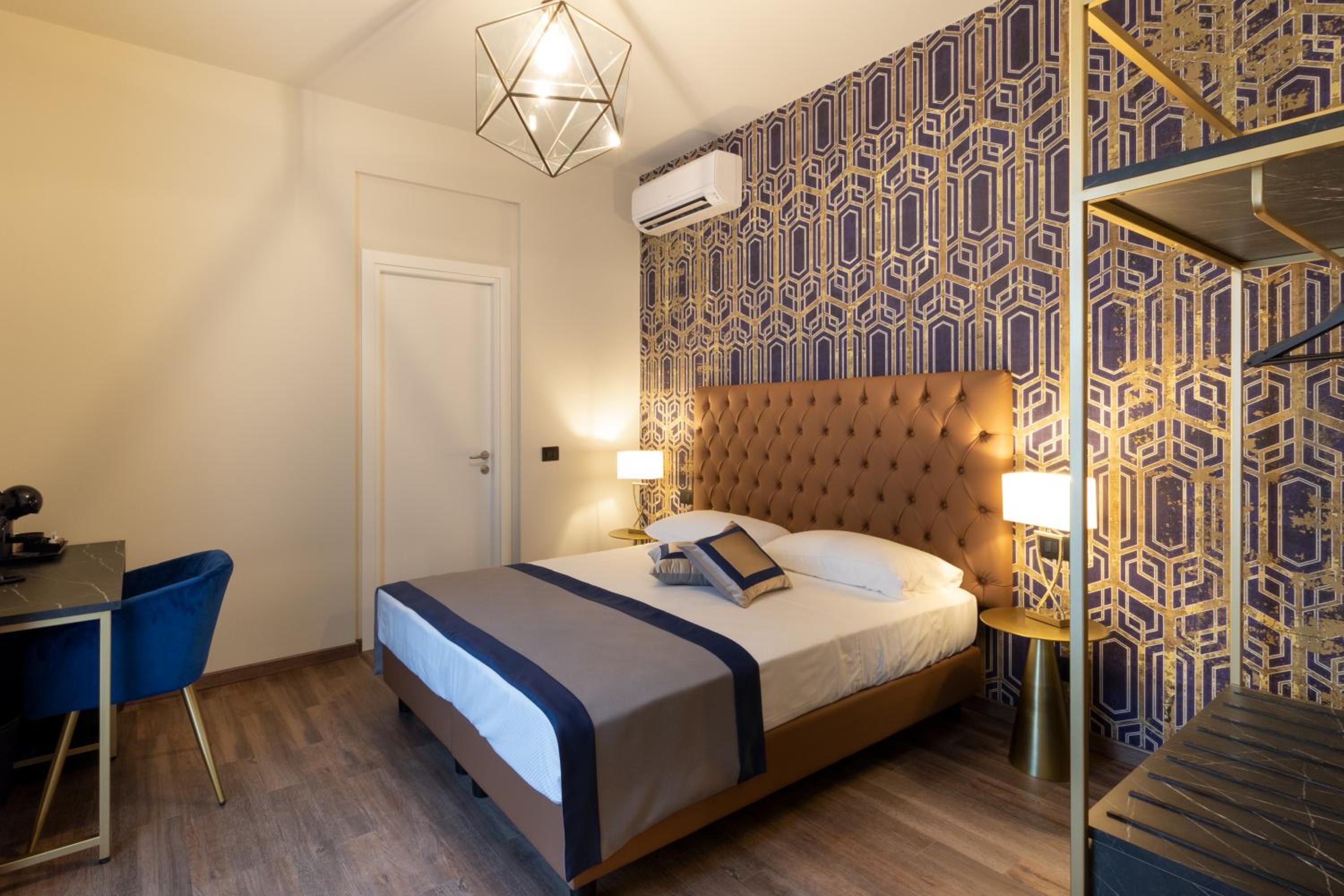 Deluxe Double or Twin Room - Photo 1