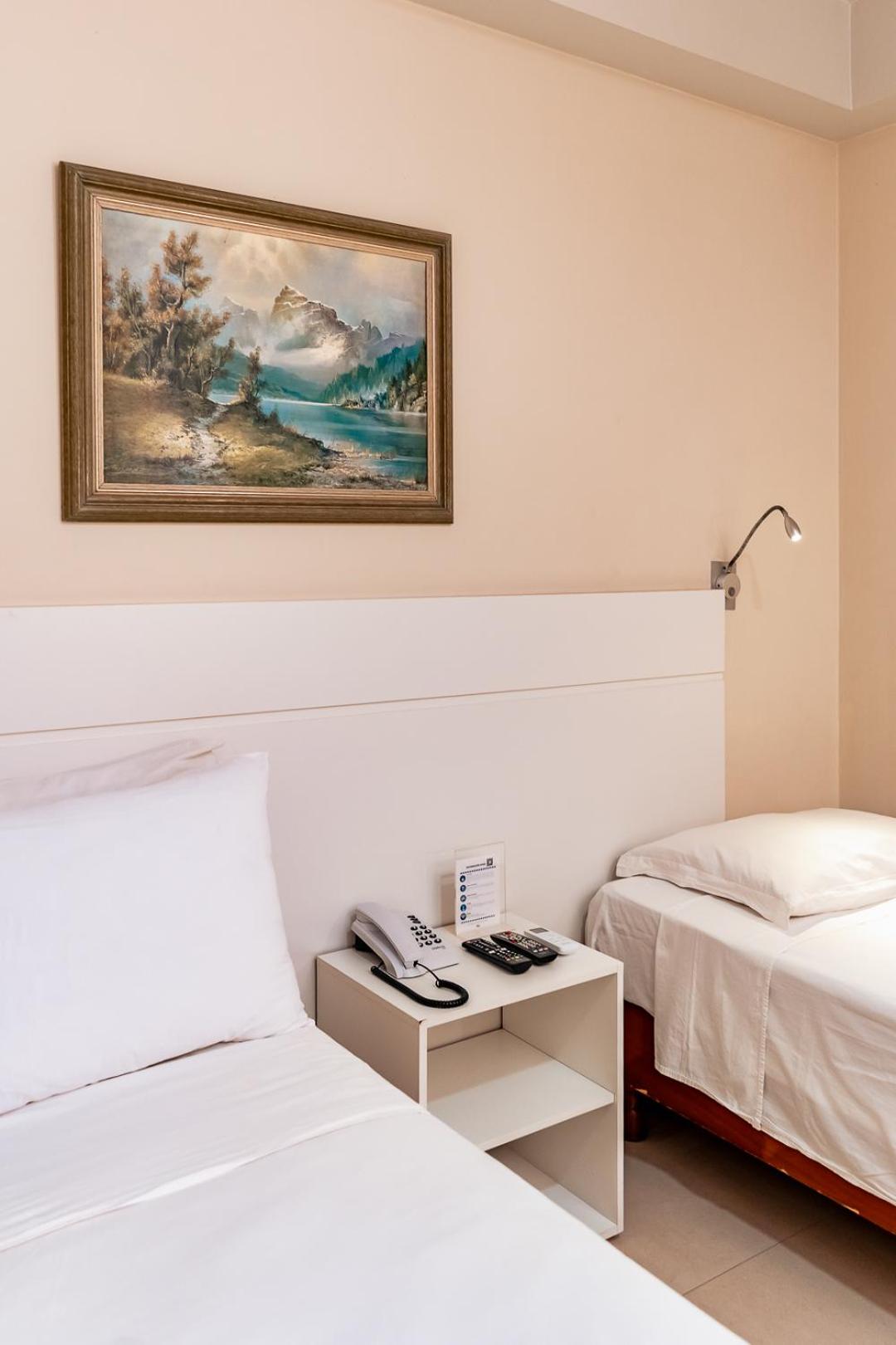 Luxury Triple Room - Photo 3
