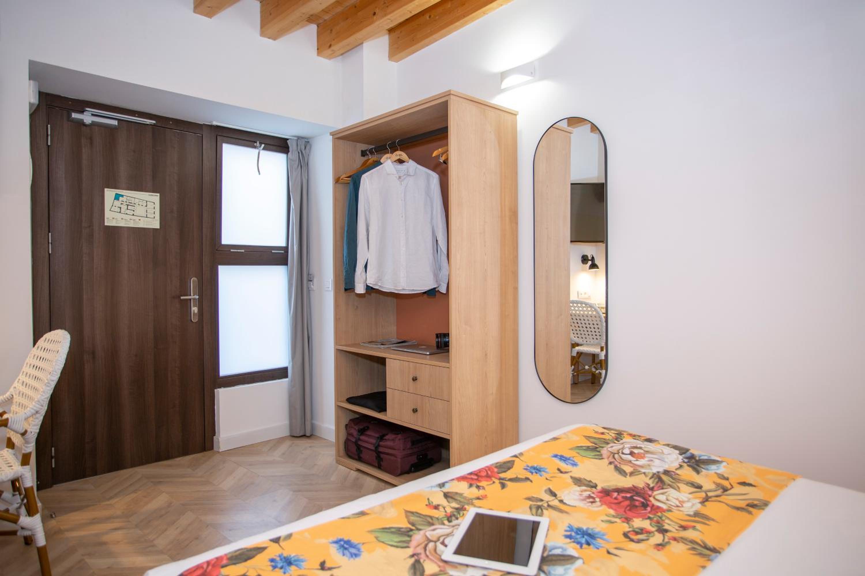 Triple Room - Photo 1