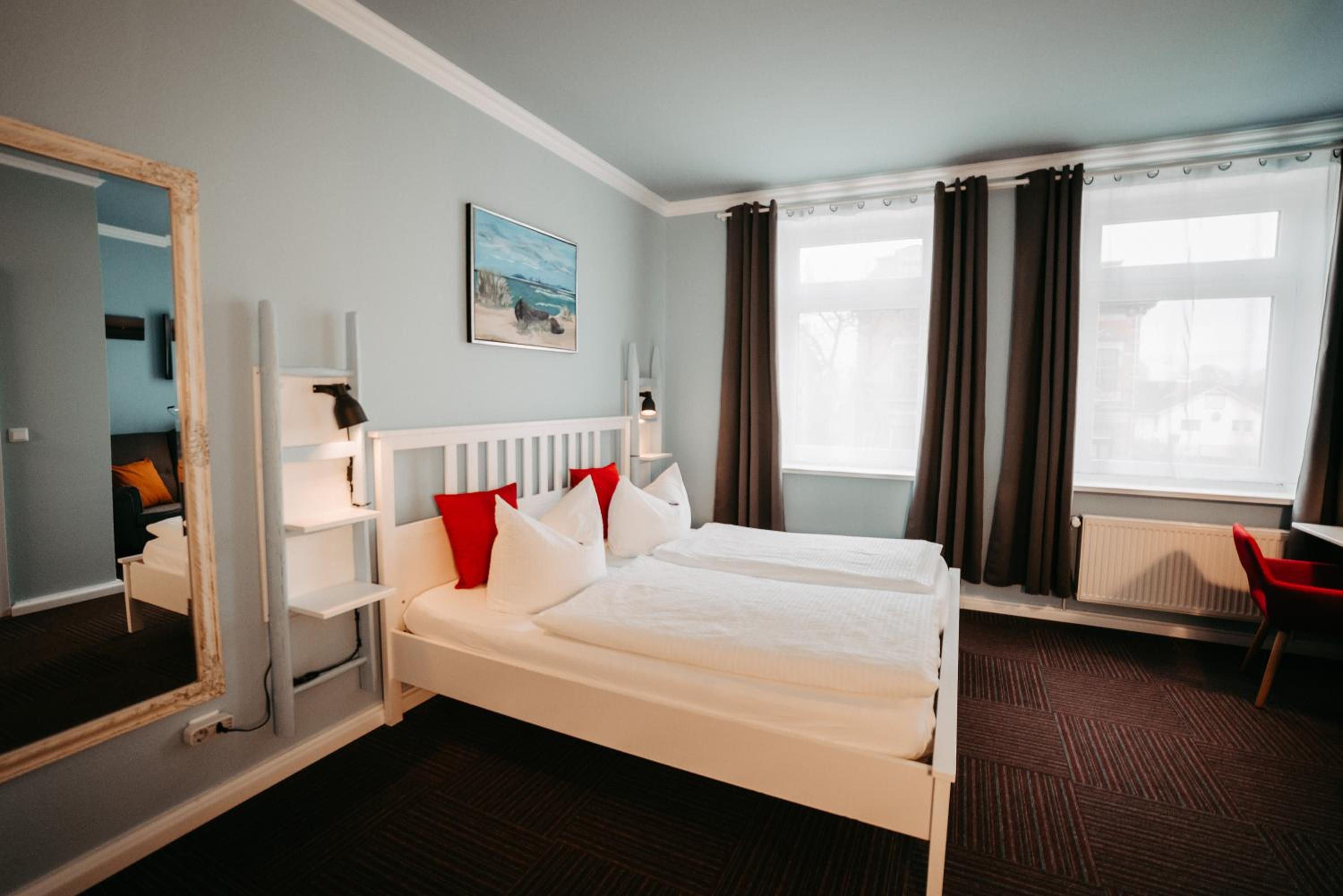 Double Room - Photo 11