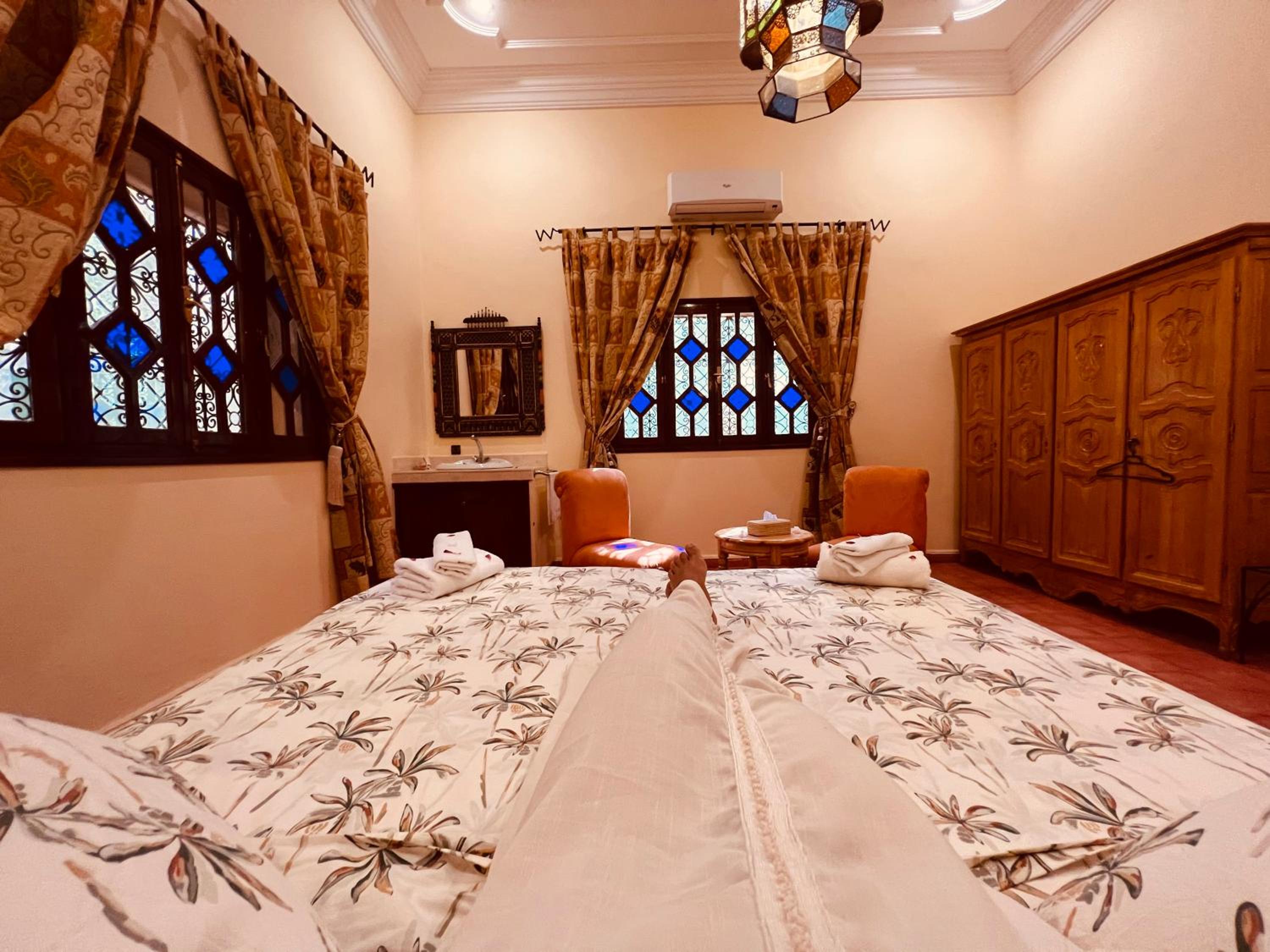 Junior Suite with Garden View - Photo 14