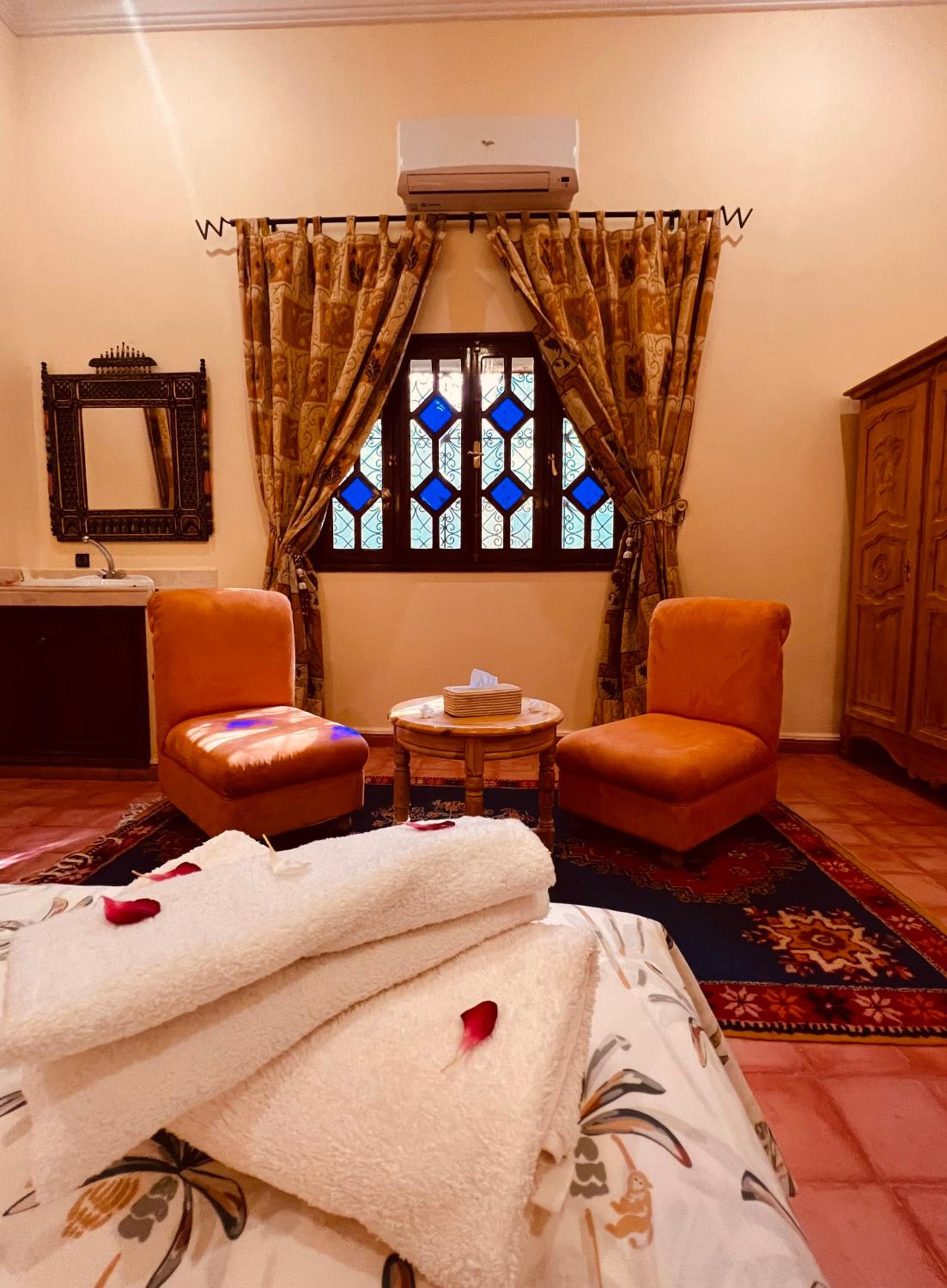 Junior Suite with Garden View - Photo 6