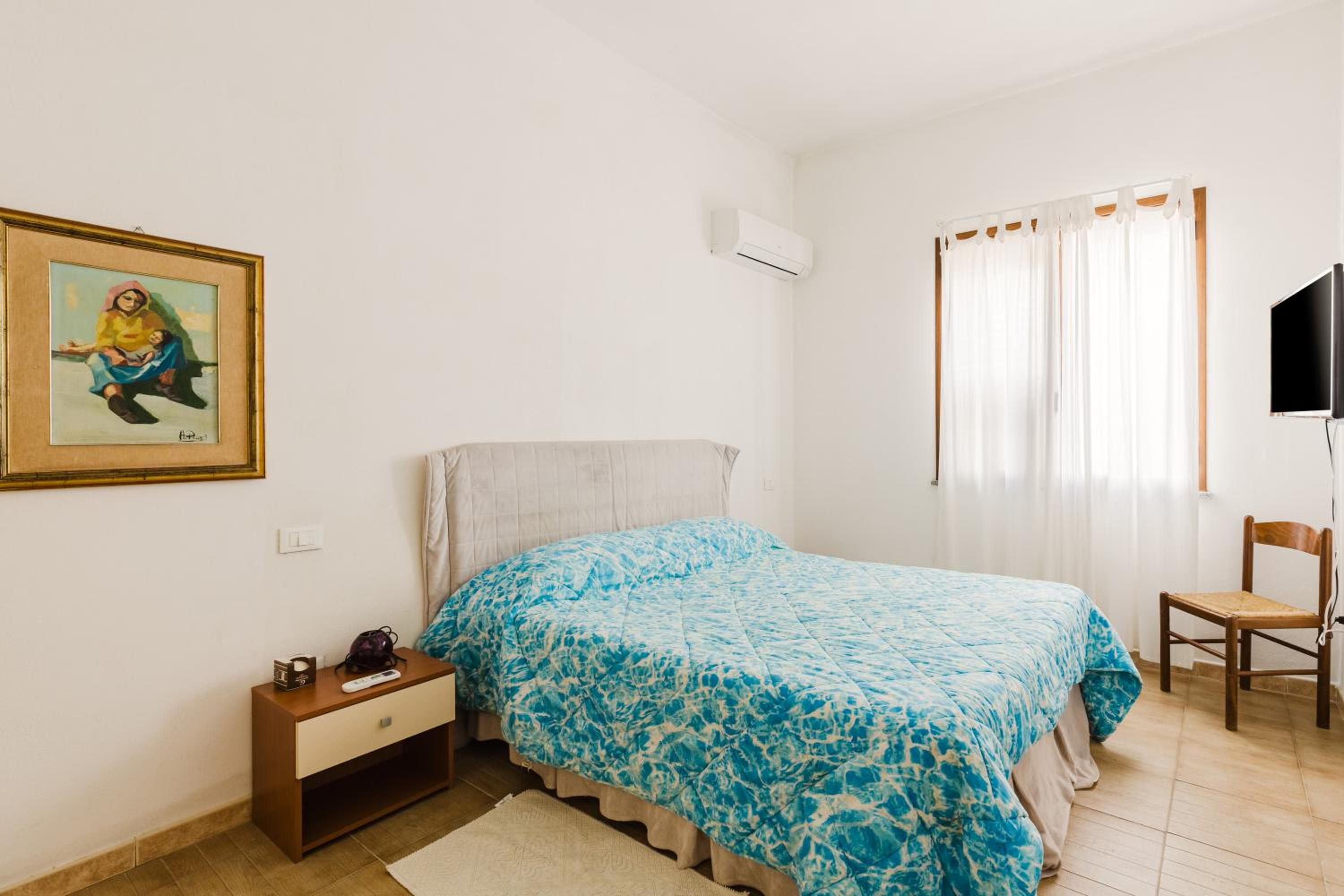 Superior One-Bedroom Apartment with Balcony