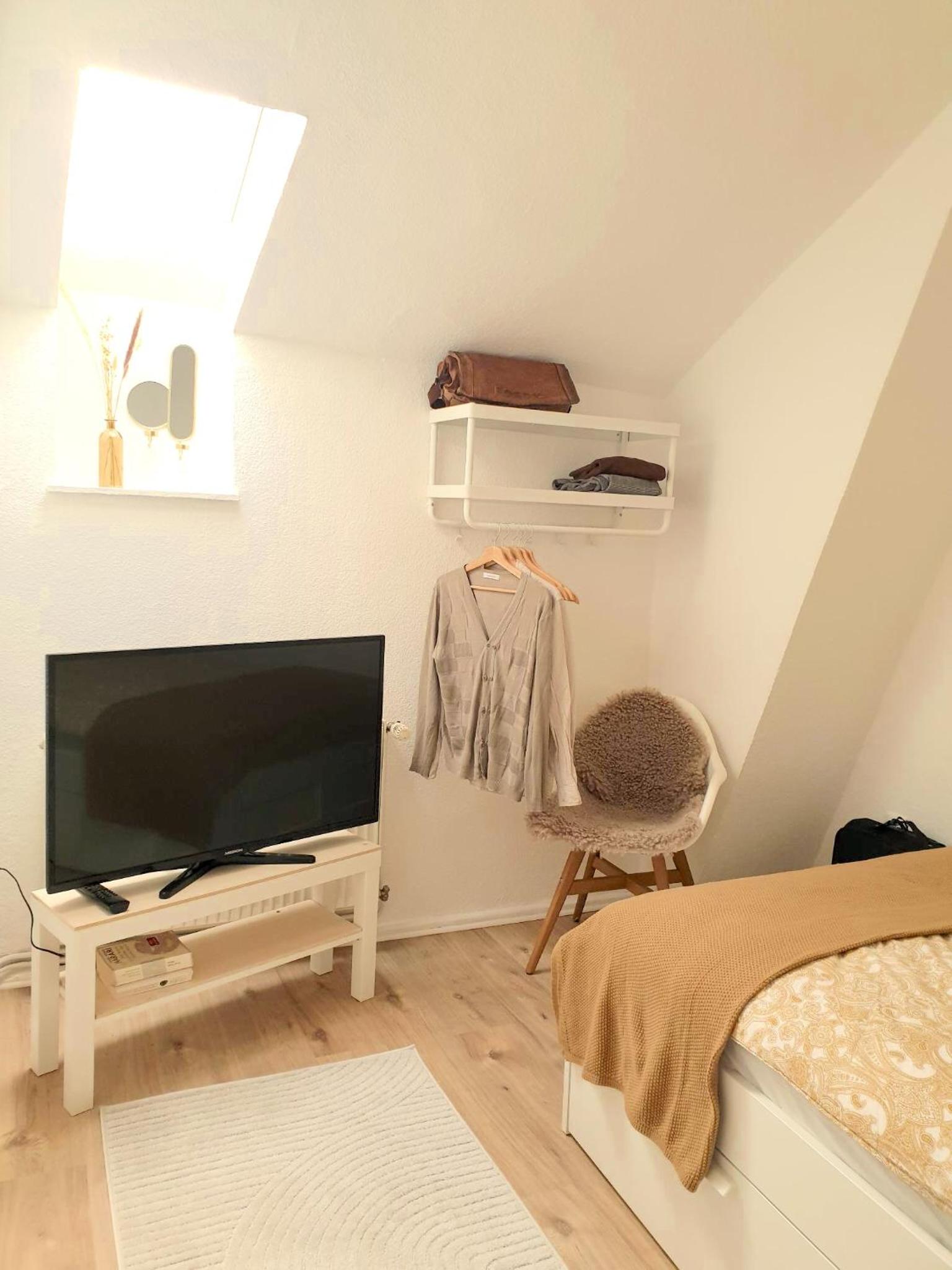 One-Bedroom Apartment photo 3
