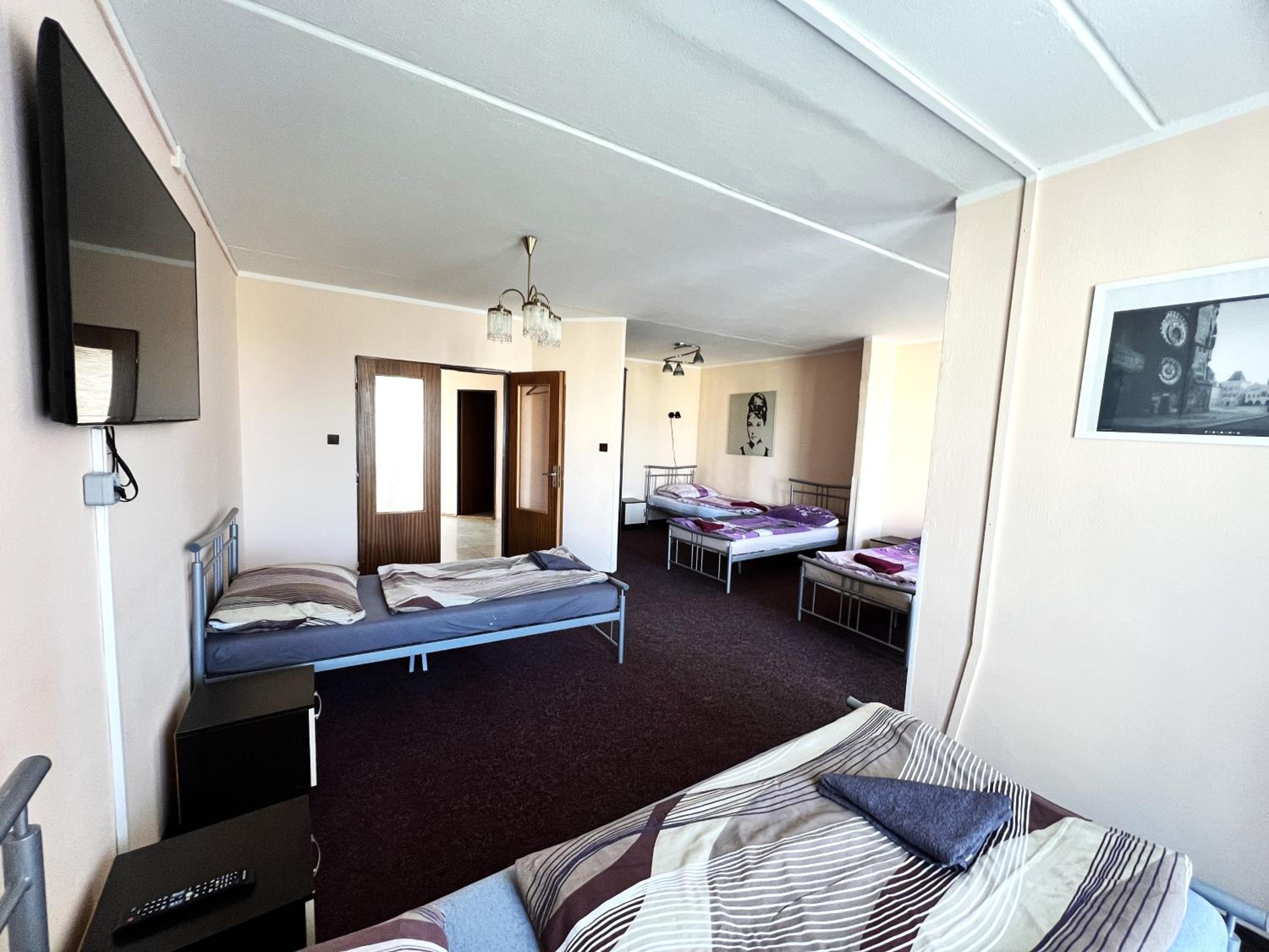 Apartment with Kitchen and Balcony (5 Adults)