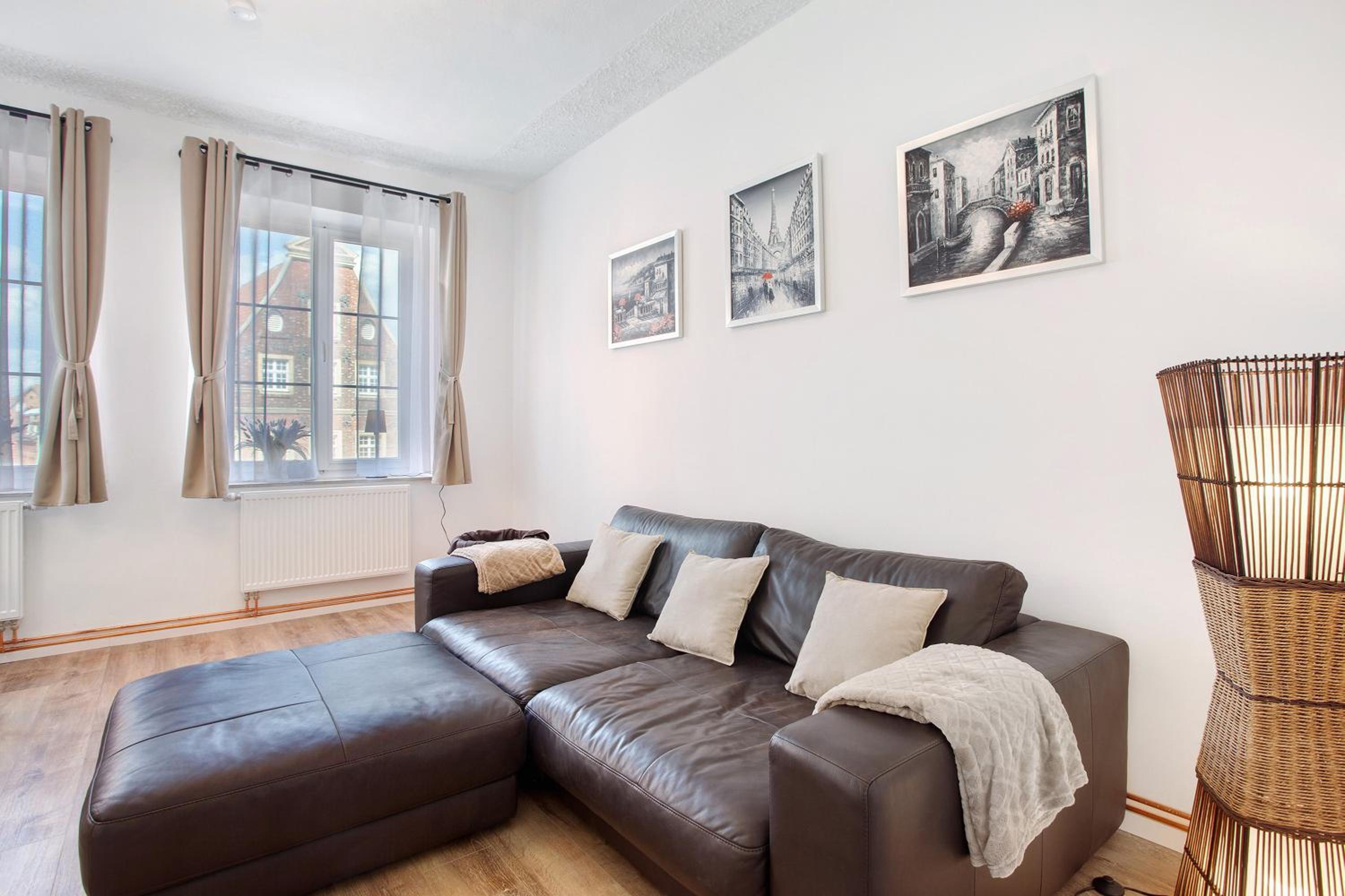 Superior Apartment with City View
