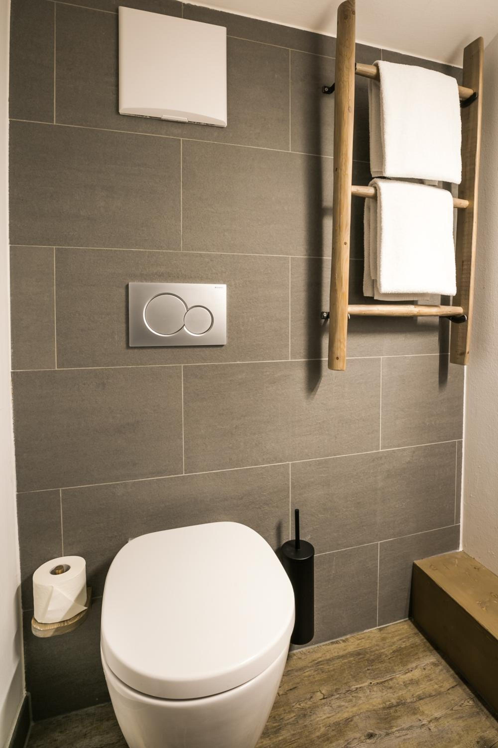 Studio - Split Level (Cocoon Chalet) photo 2