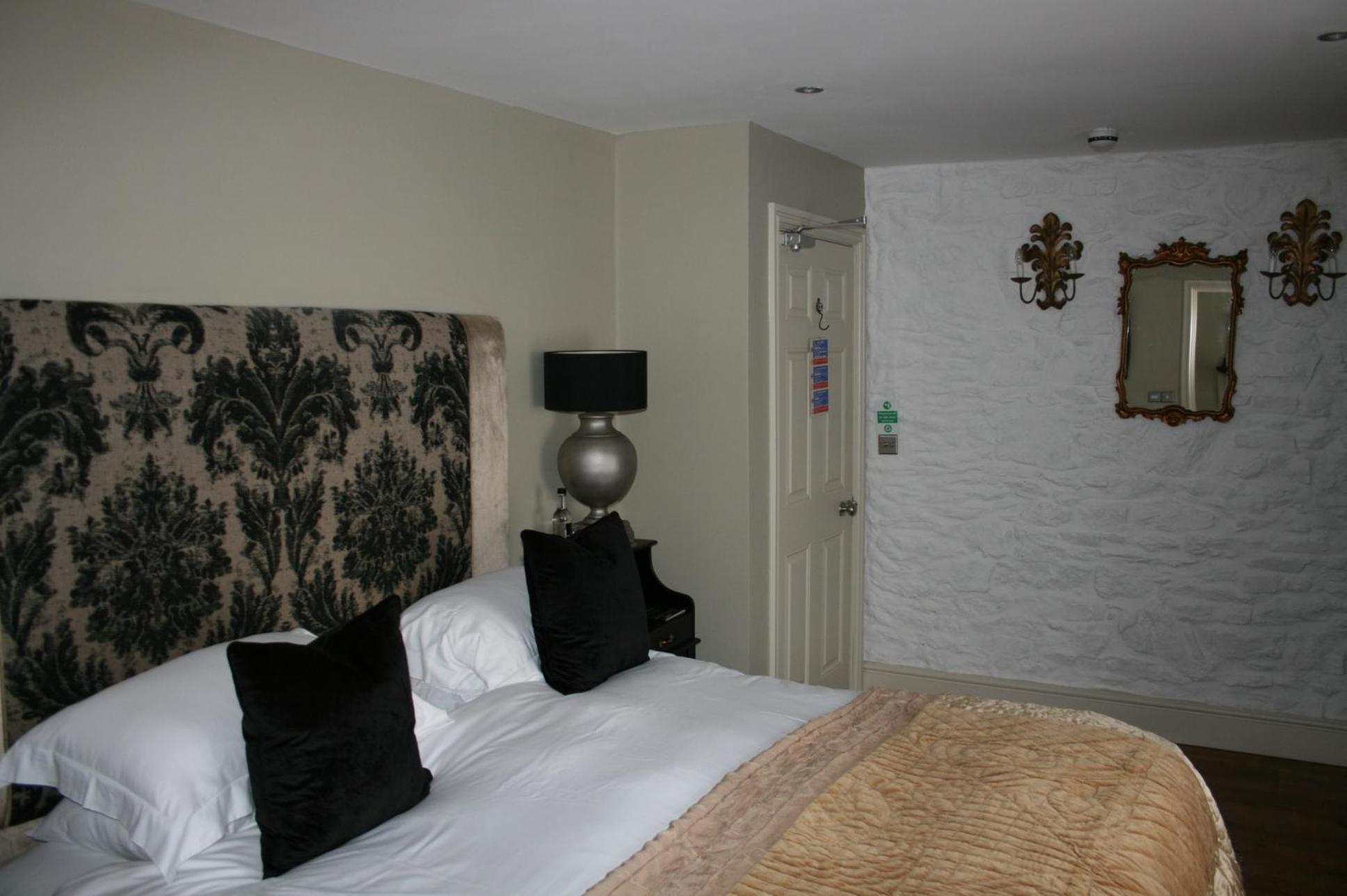 Superior Double Room - Photo 4