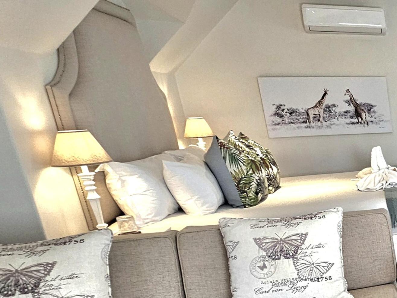 Suite with Mountain View