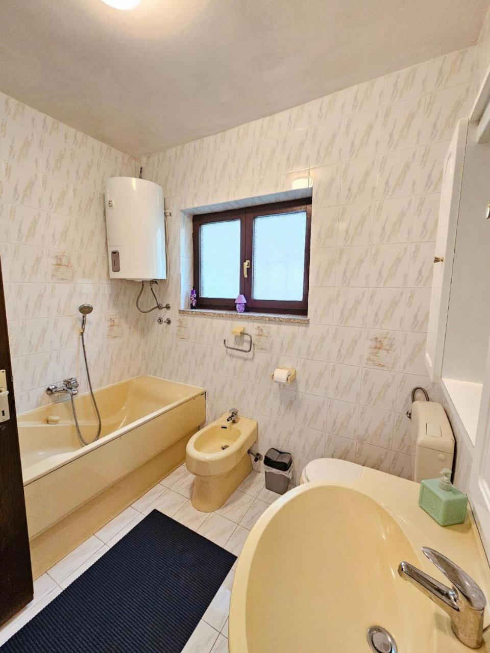 Four-Bedroom House - Photo 13