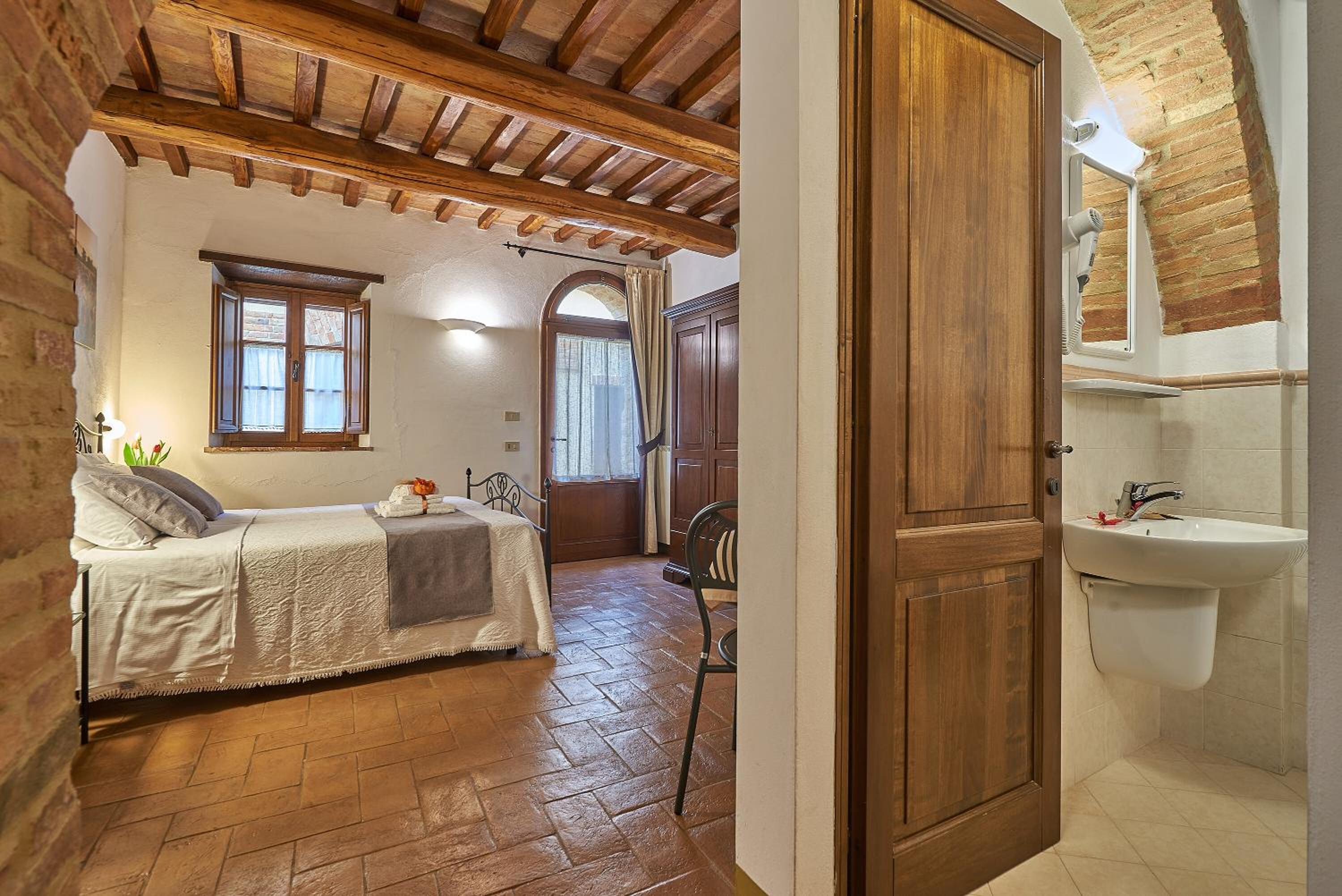 Double Room photo 1