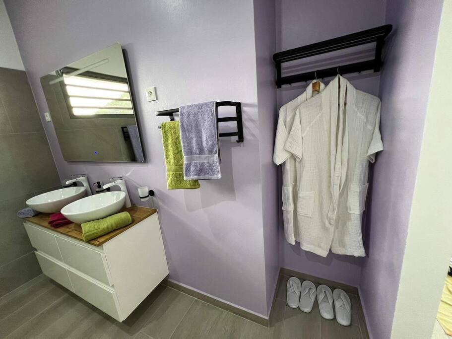 One-Bedroom House photo 3