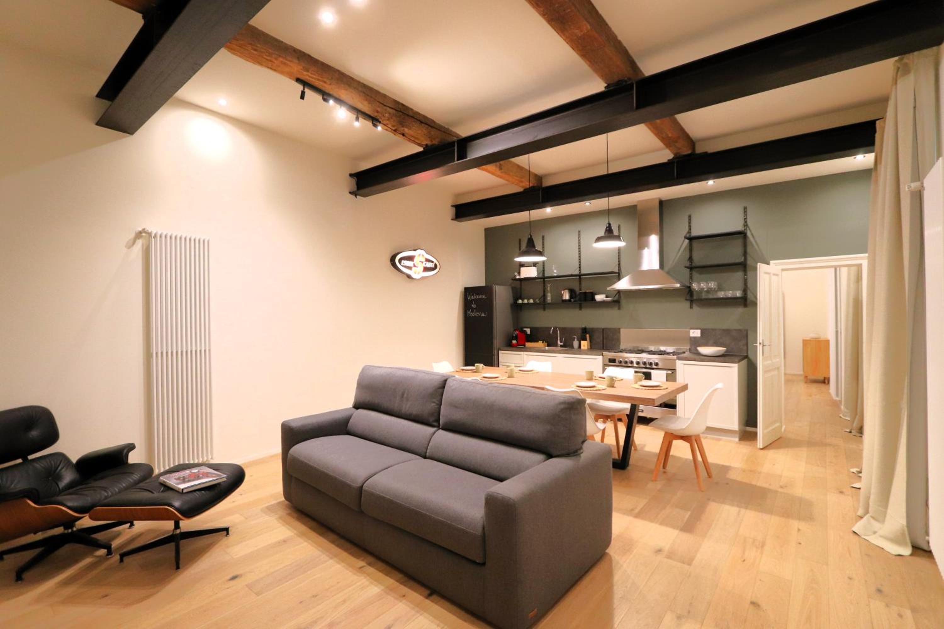 One-Bedroom Apartment