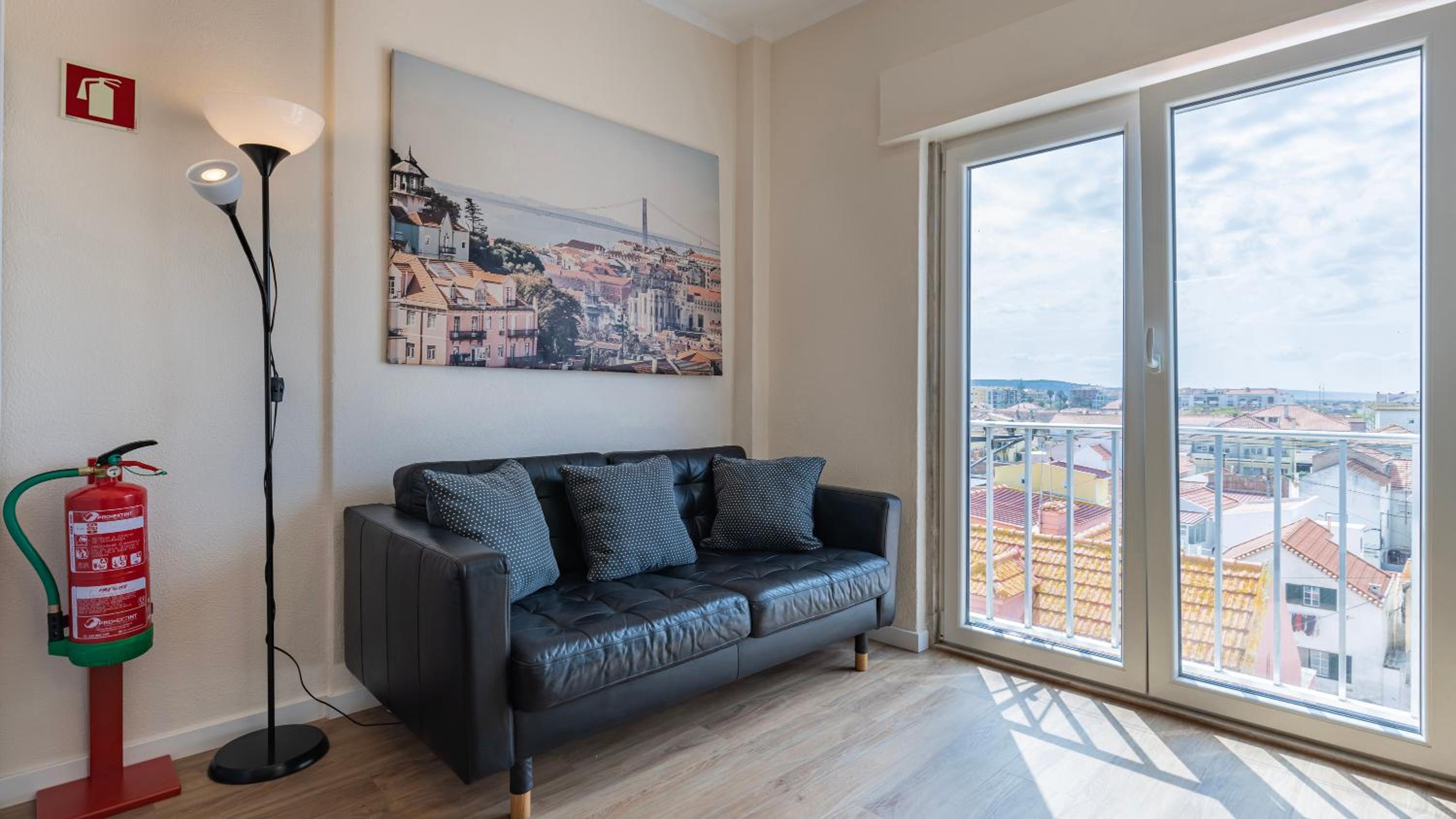 Apartment photo 1