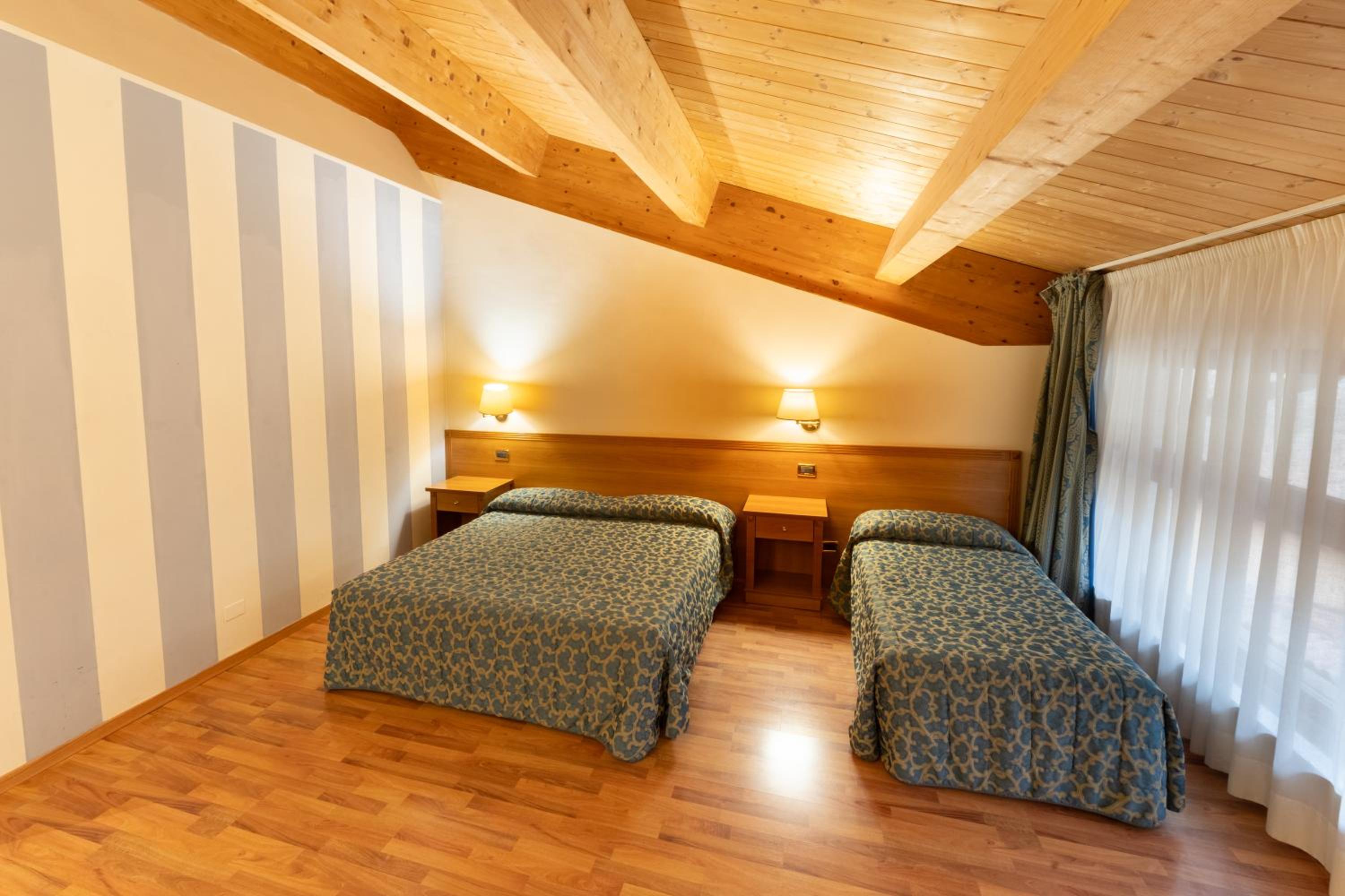 Superior Double Room - Photo 2
