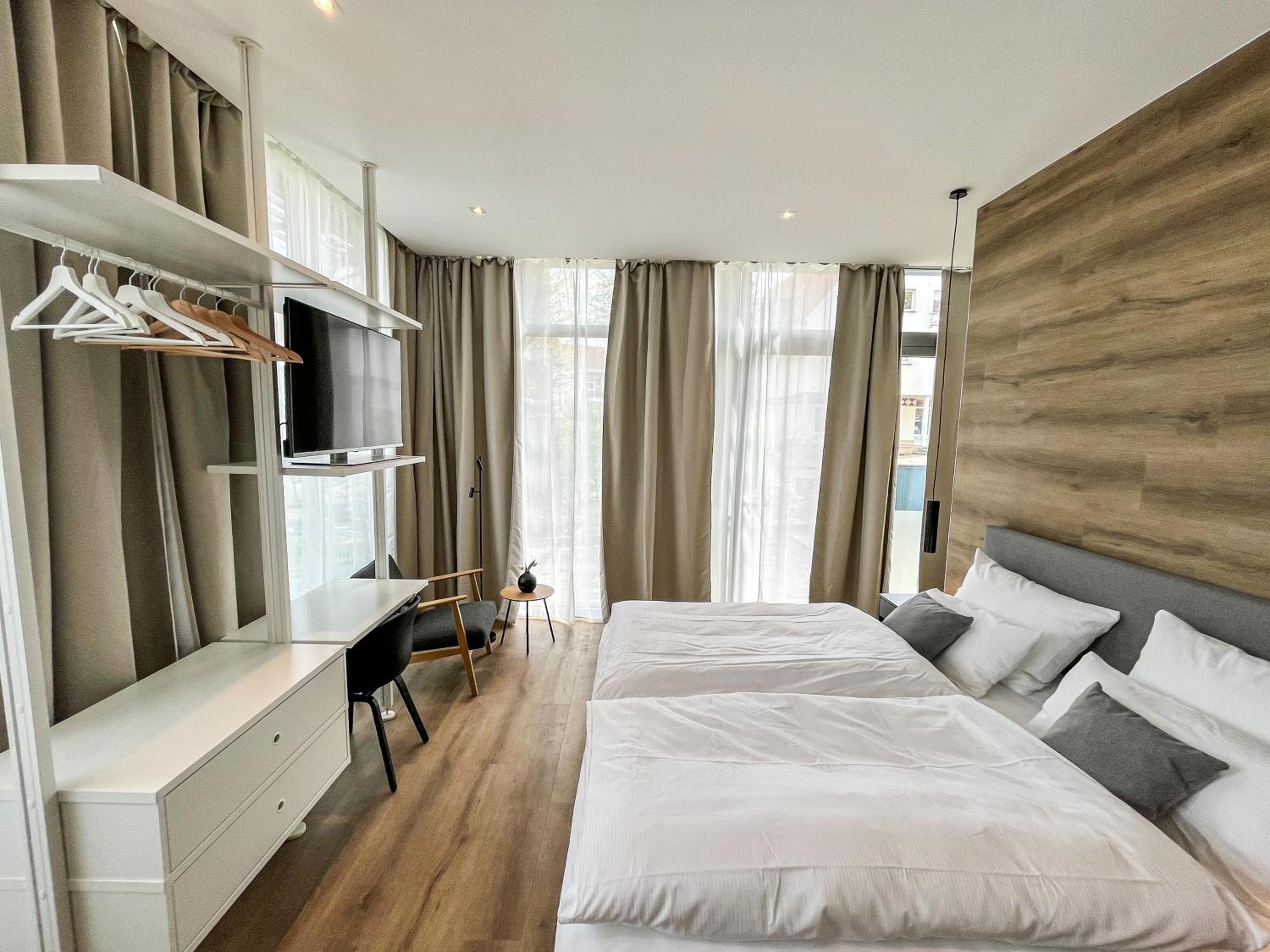 Double or Twin Room with City View