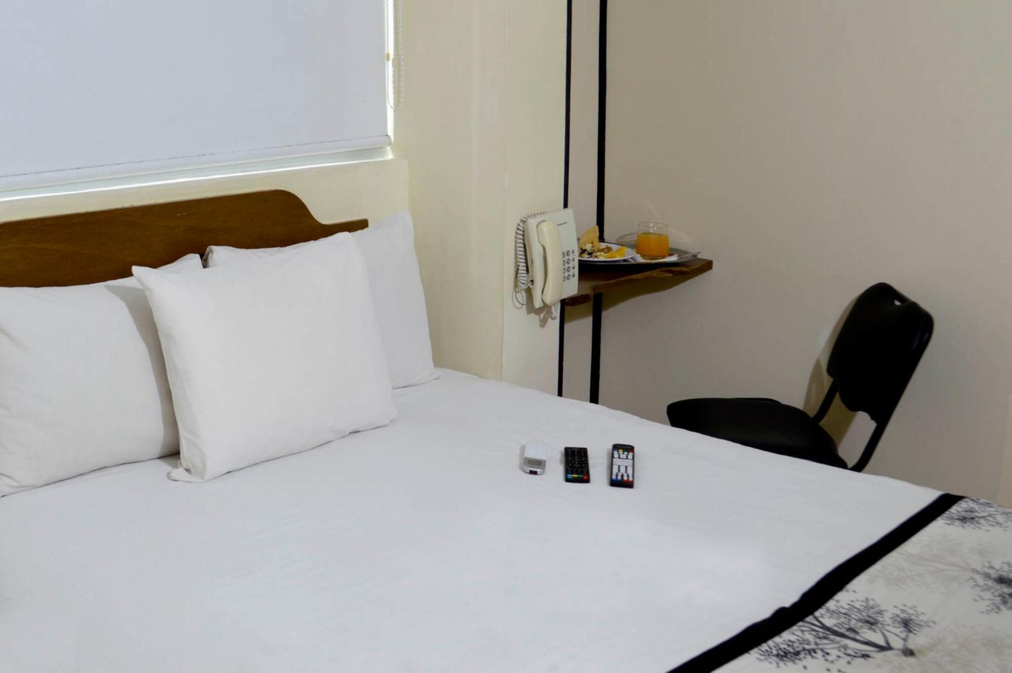 Double Room - Photo 3