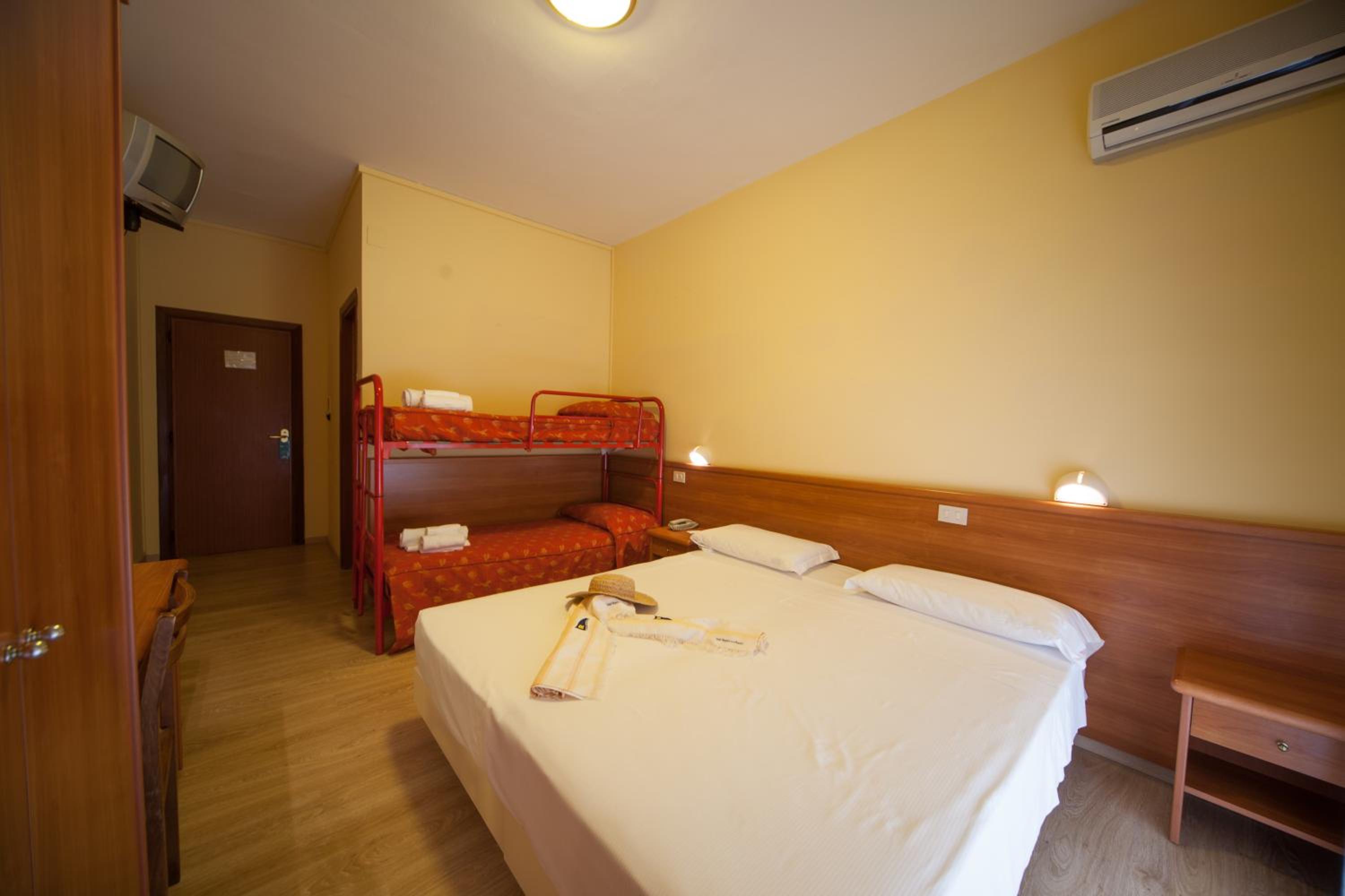Quadruple Room with Balcony