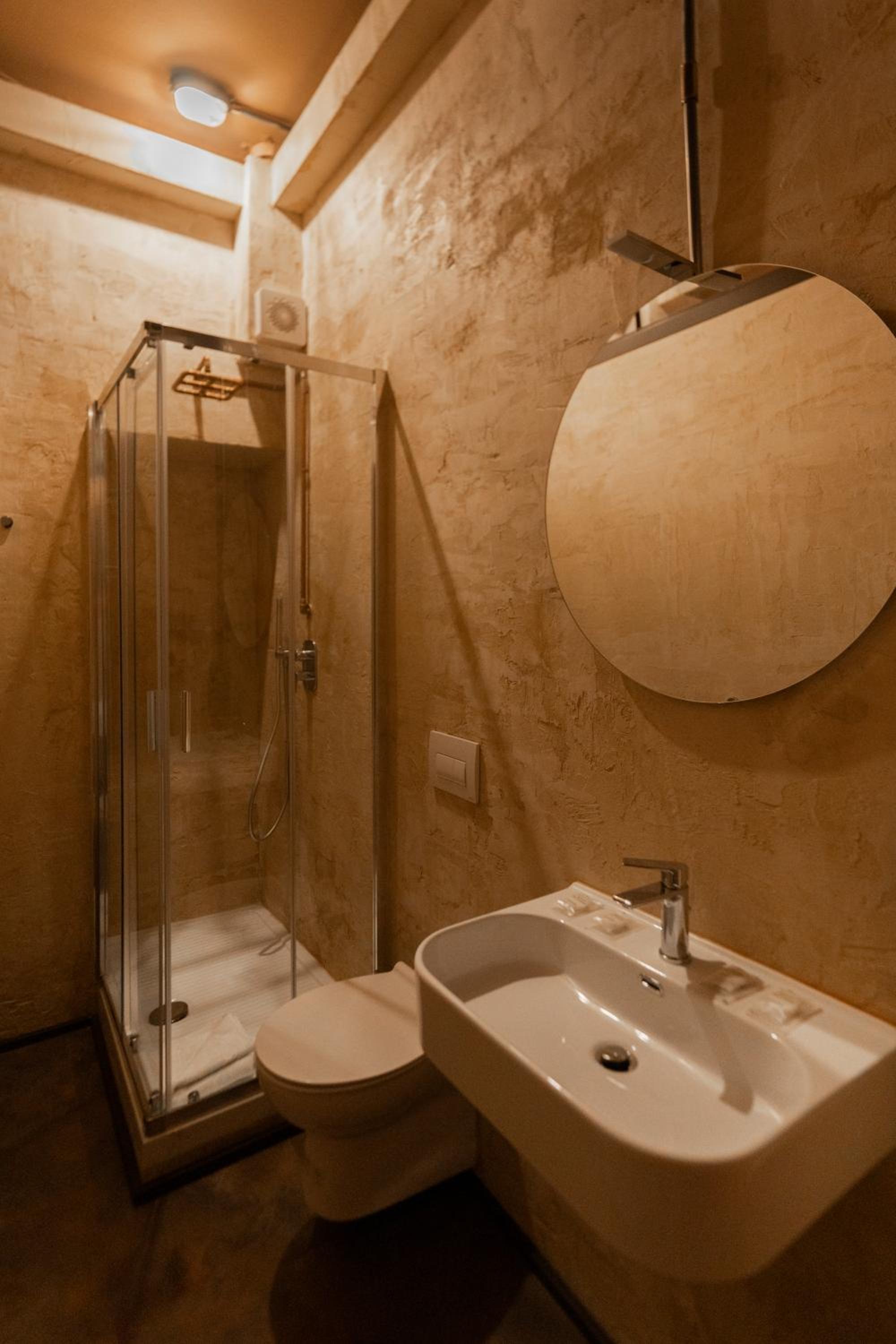 Superior Quadruple Room photo 3