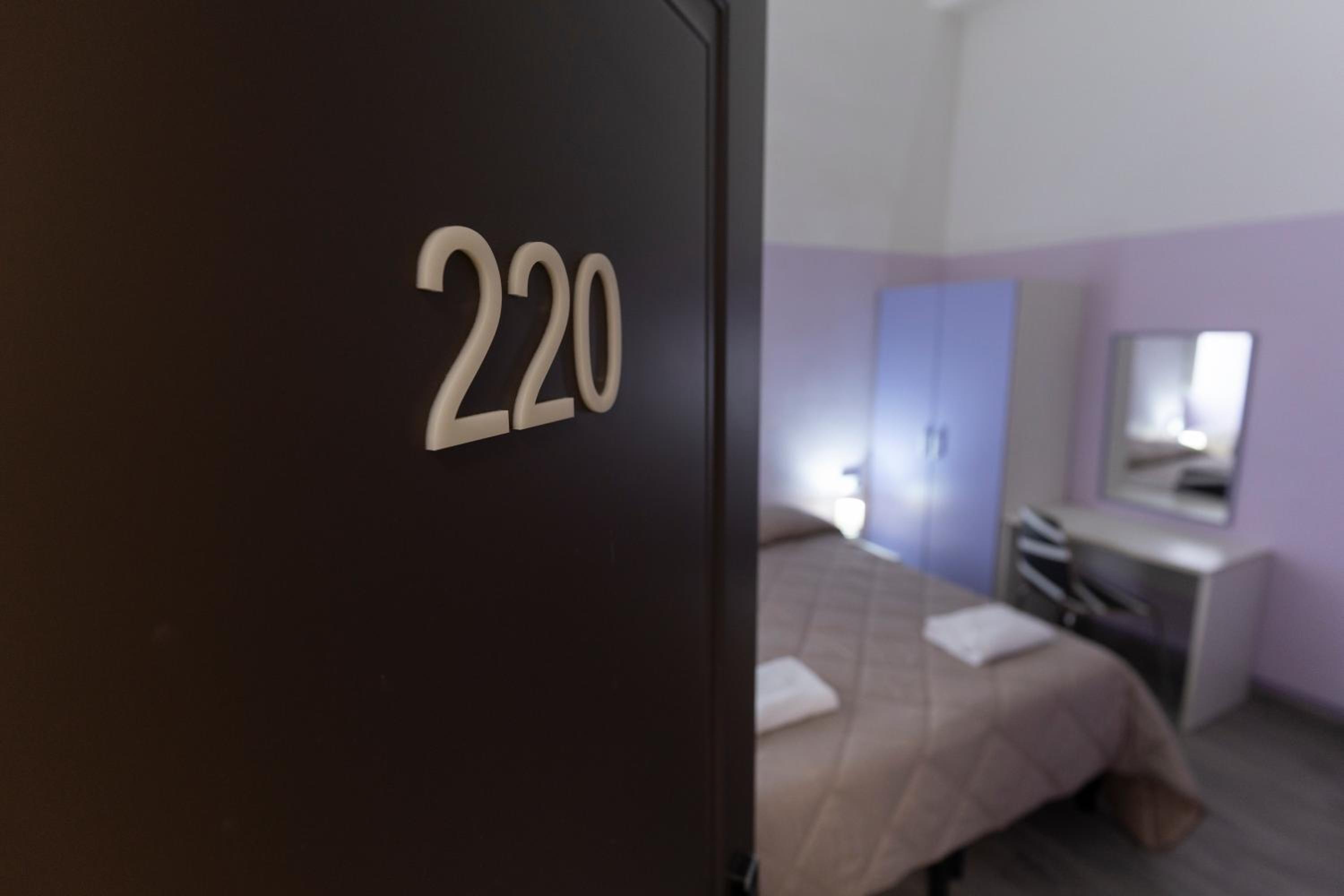 Triple Room with Shared Bathroom photo 2