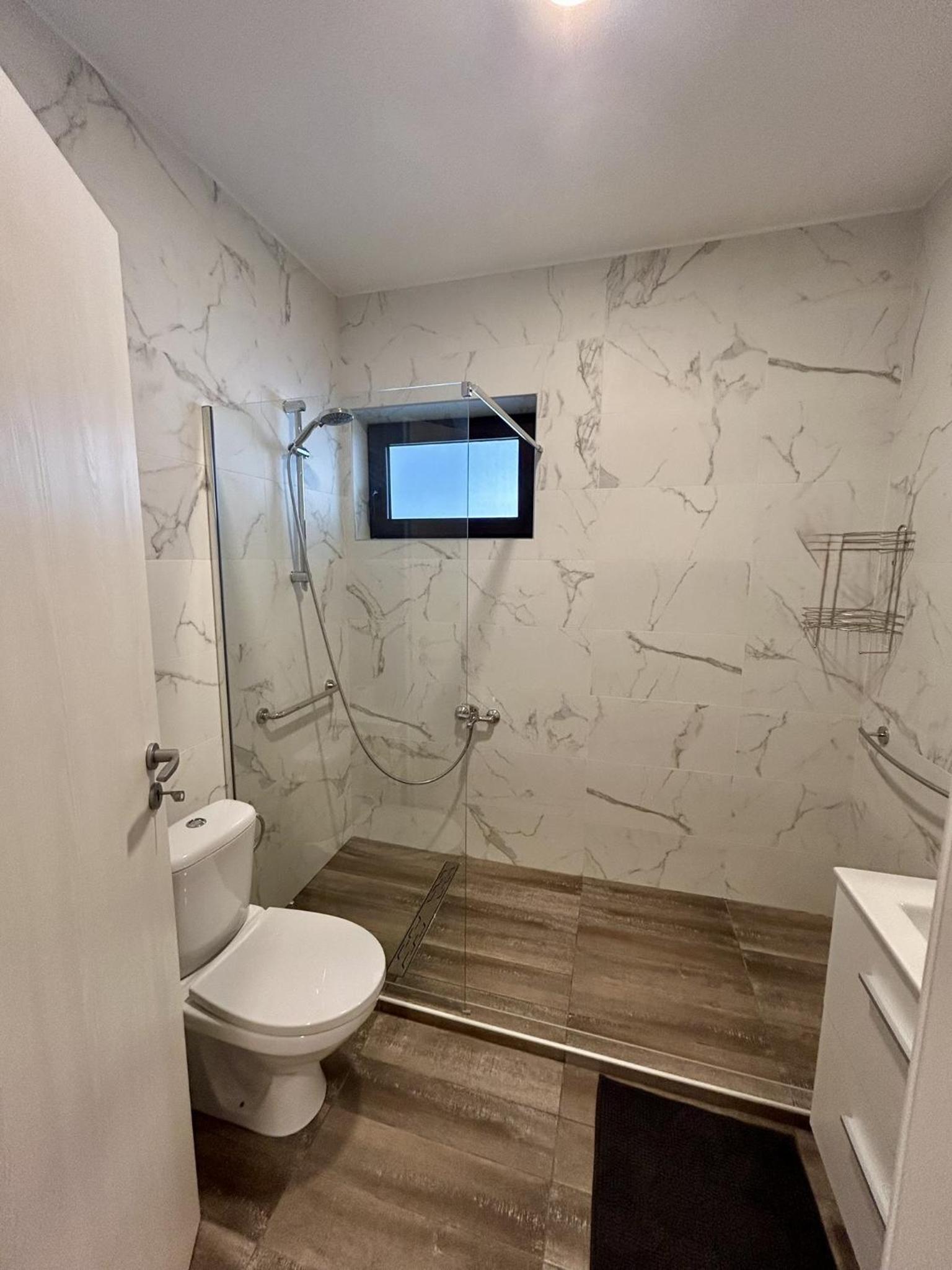 Three-Bedroom House photo 2