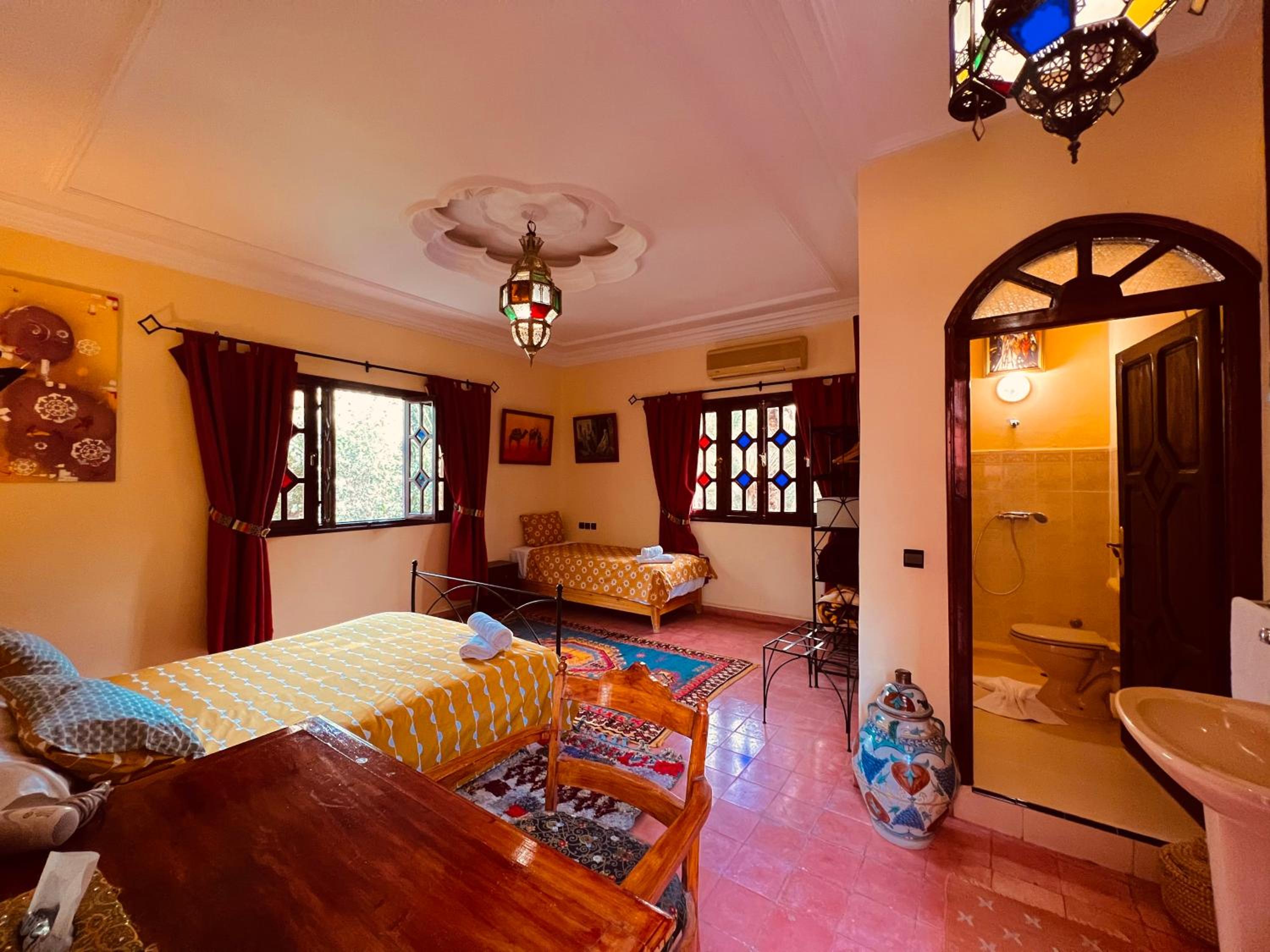 Triple Room with Garden View - Photo 2