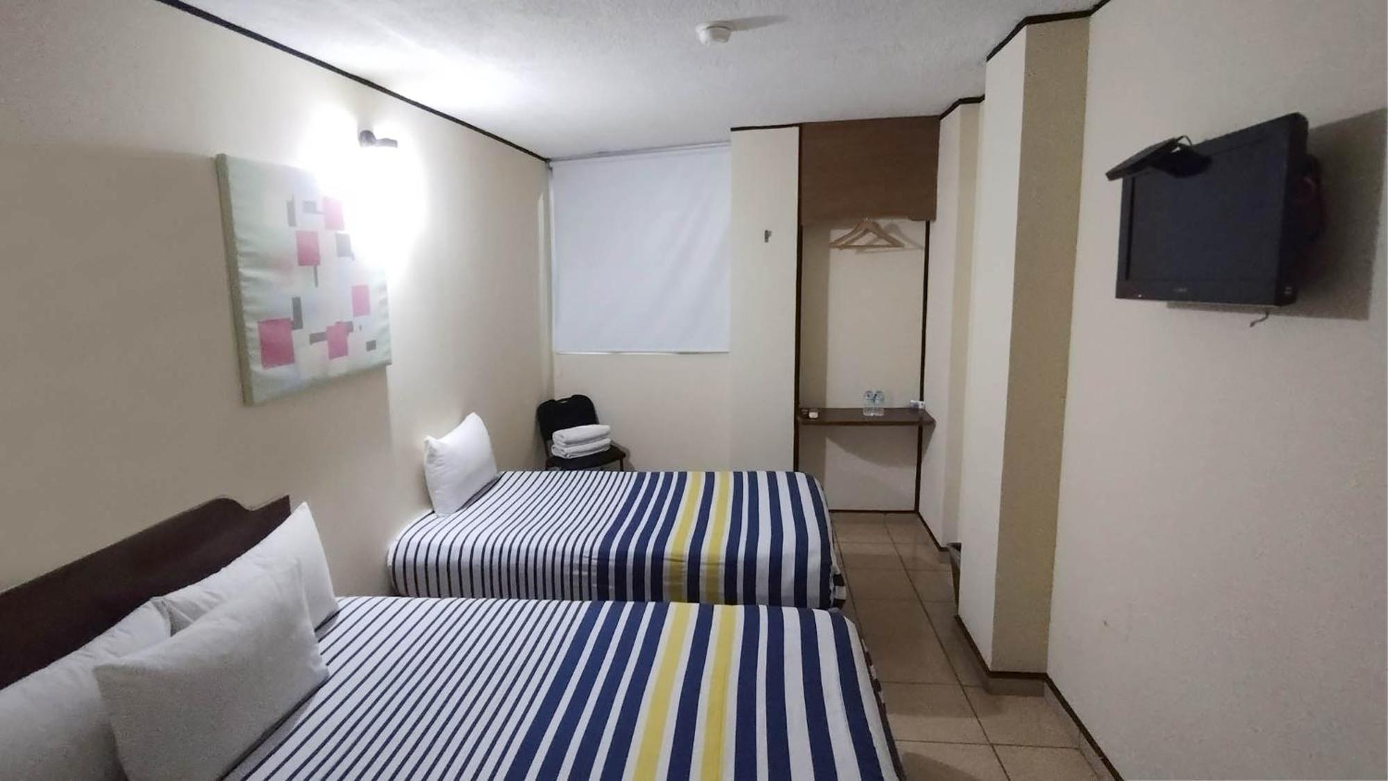 Standard Triple Room - Photo 3