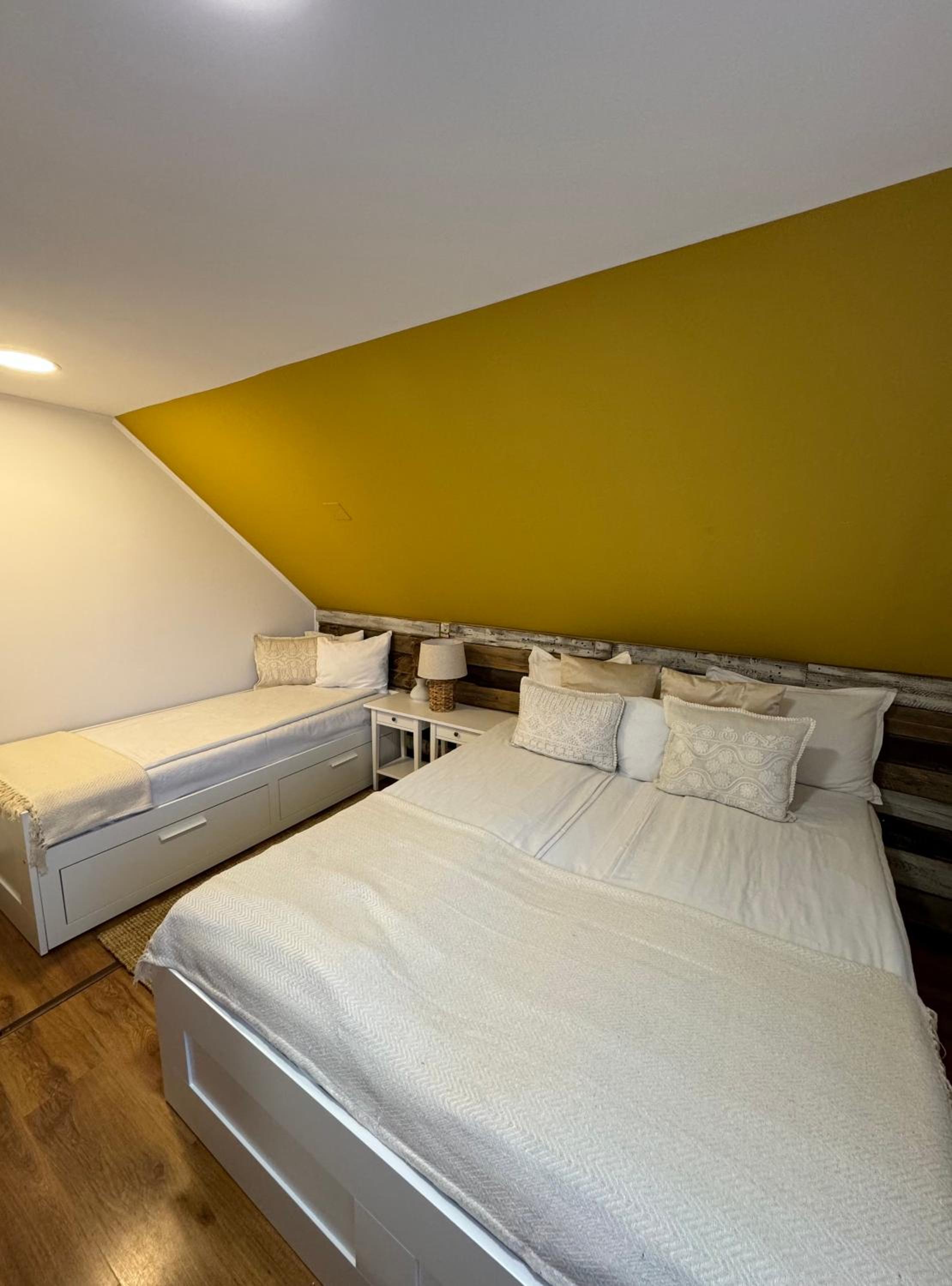 Three-Bedroom Vacation Home  photo 1
