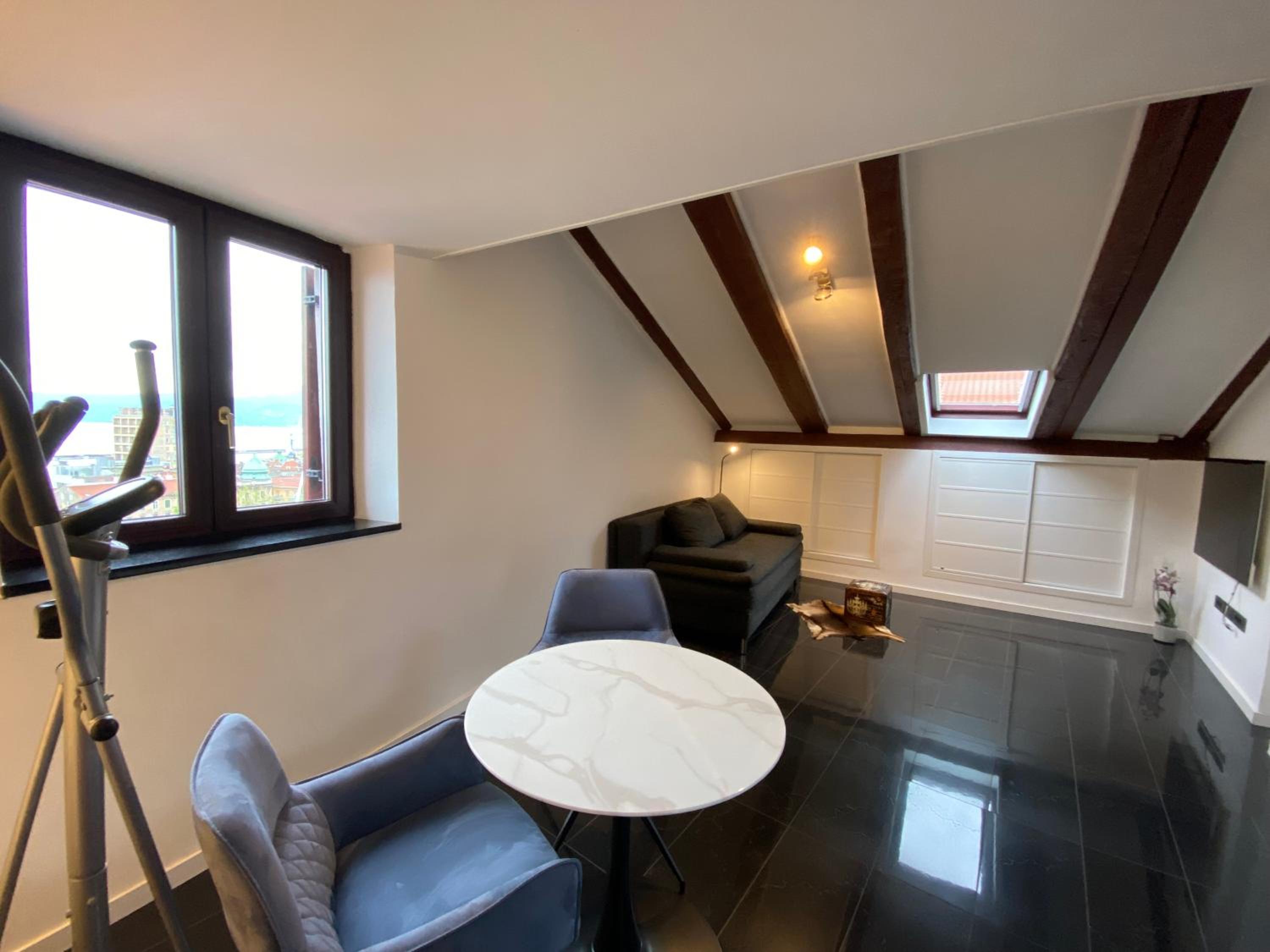Studio with Sea View photo 1