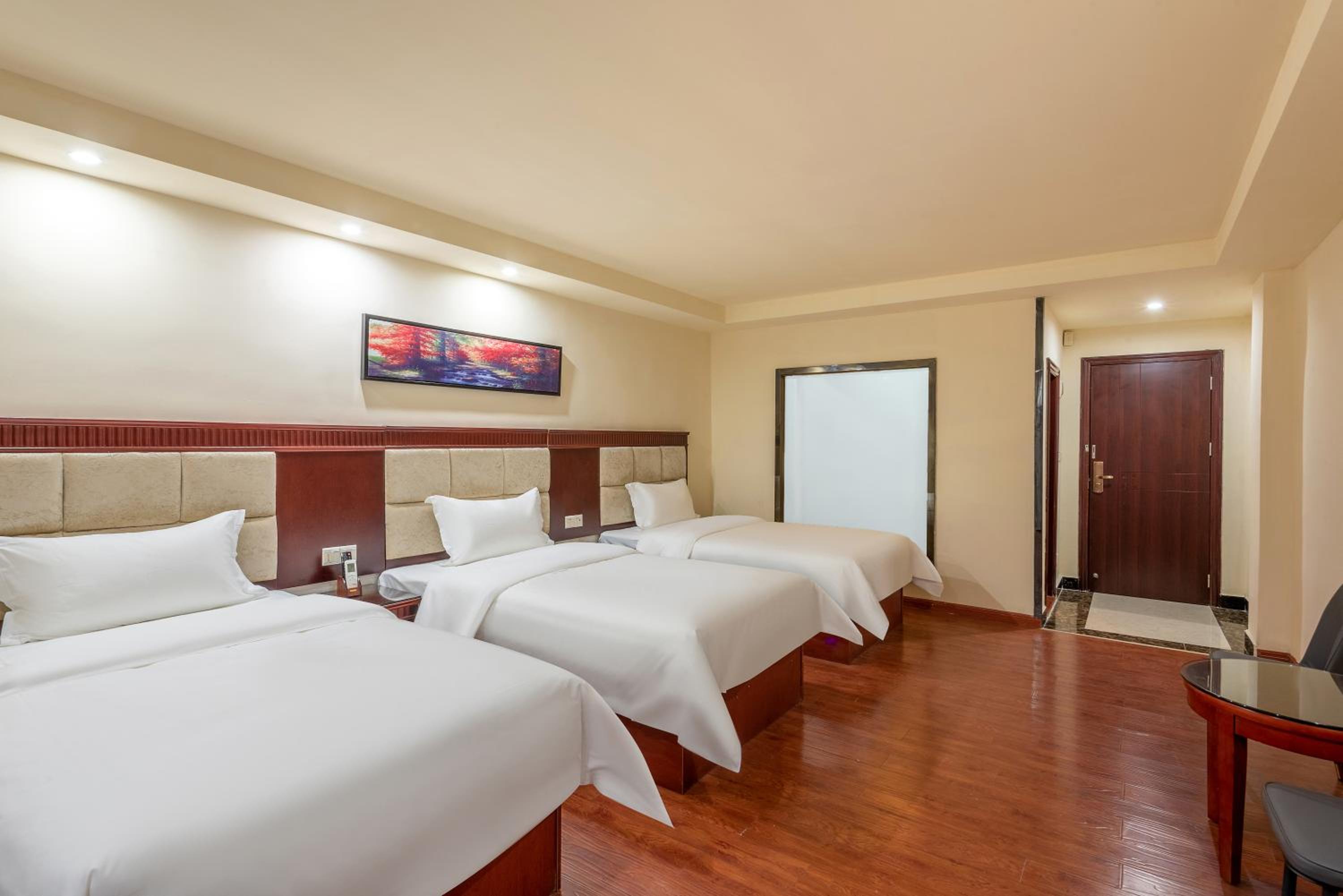 Triple Room photo 2