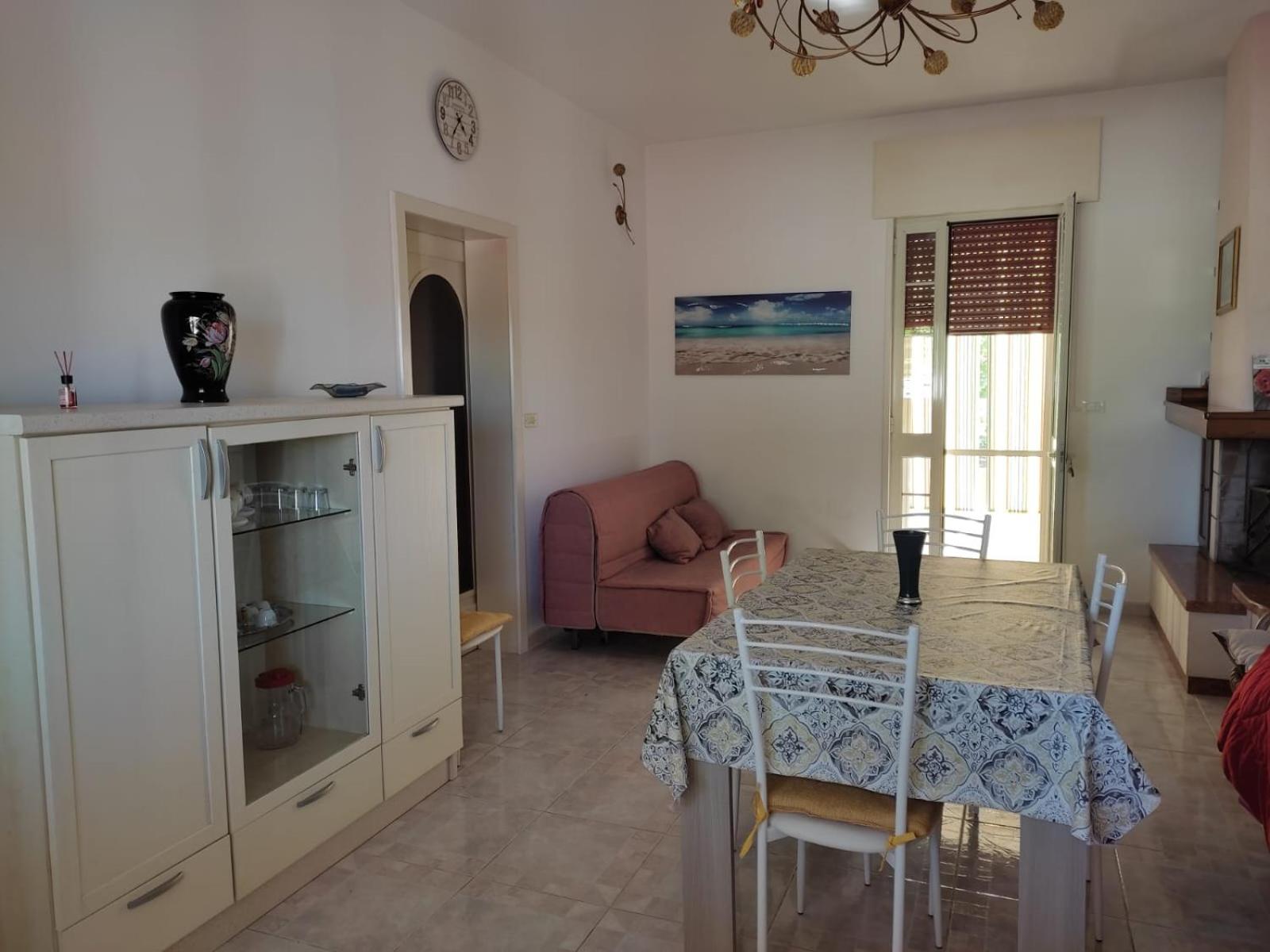 Two-Bedroom House photo 3